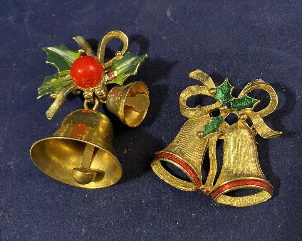 Two CHRISTMAS BELL Brooch/Pins...vintage little guys!
