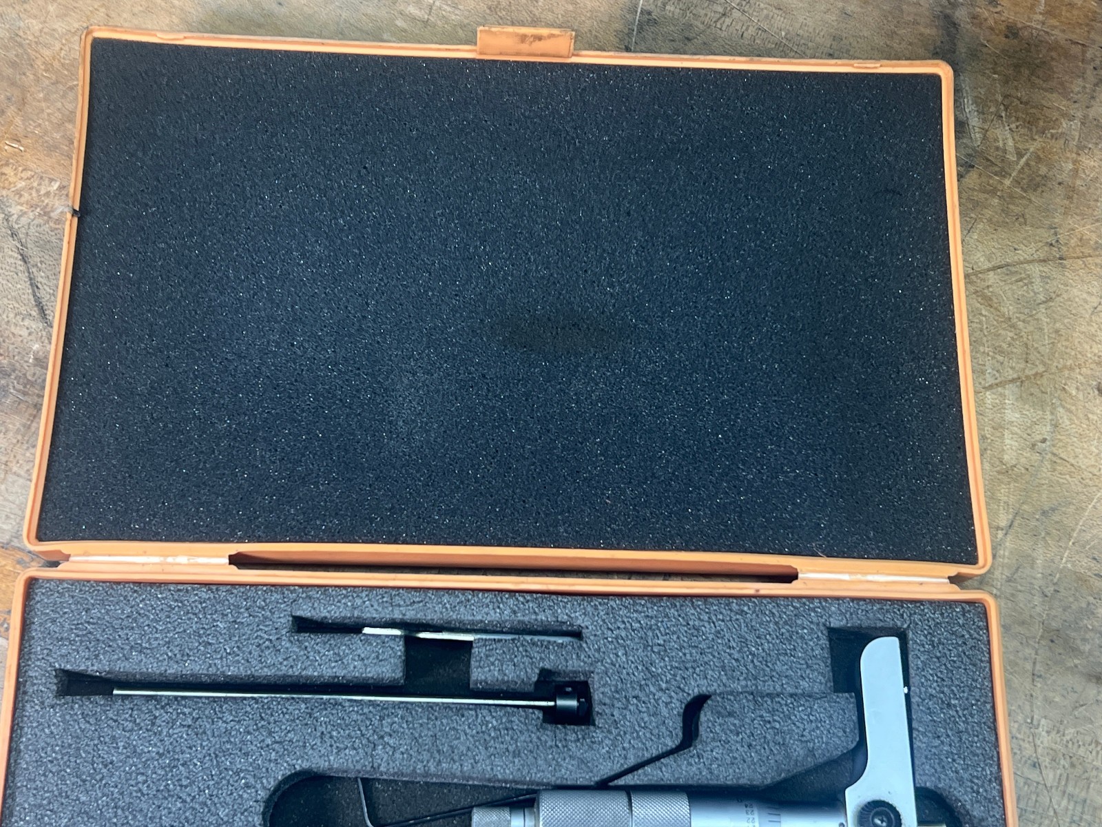 MITUTOYO DEPTH MICROMETER NO. 129-132 DMC 4-6"