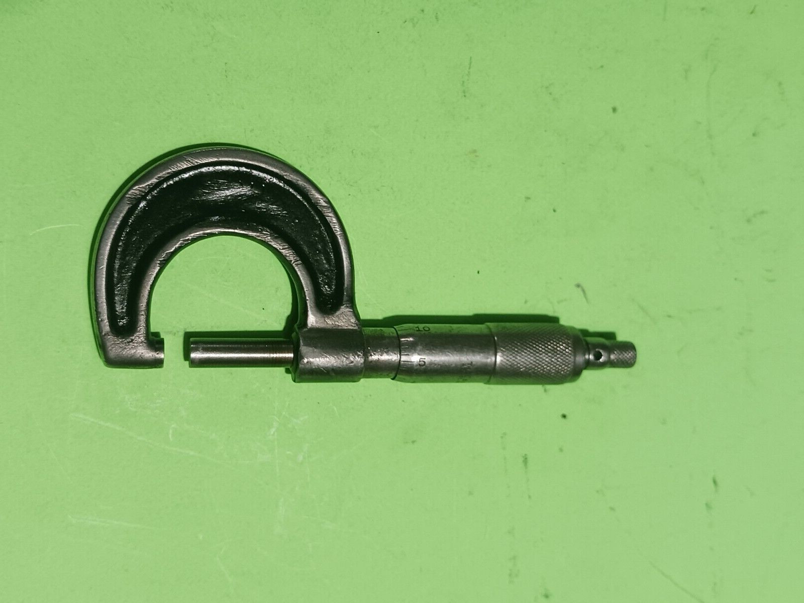 VINTAGE STARRETT  MICROMETER: 0-1 INCH Works great