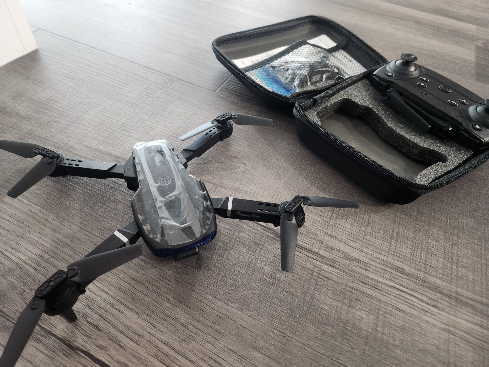 E99 K3 Professional RC Drone, Dual Camera Double Folding RC Quadcopter