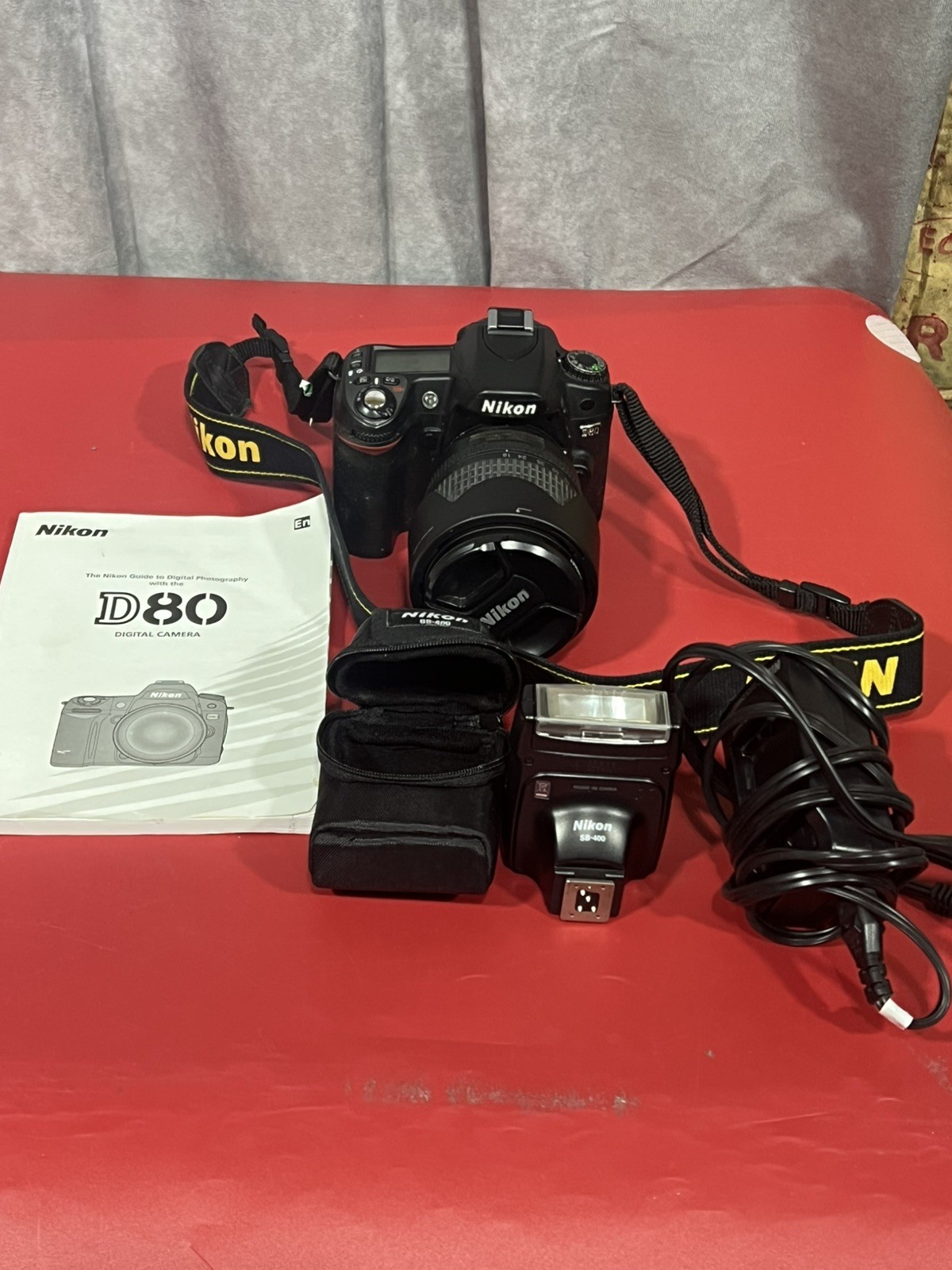 Nikon D80 Camera Bundle with ss-400 Flash,  18-135mm lens and Accessories