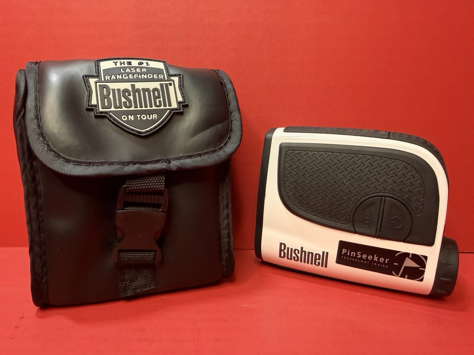 Bushnell Medalist Pinseeker Rangefinder Golf Laser Range Finder 20-1354