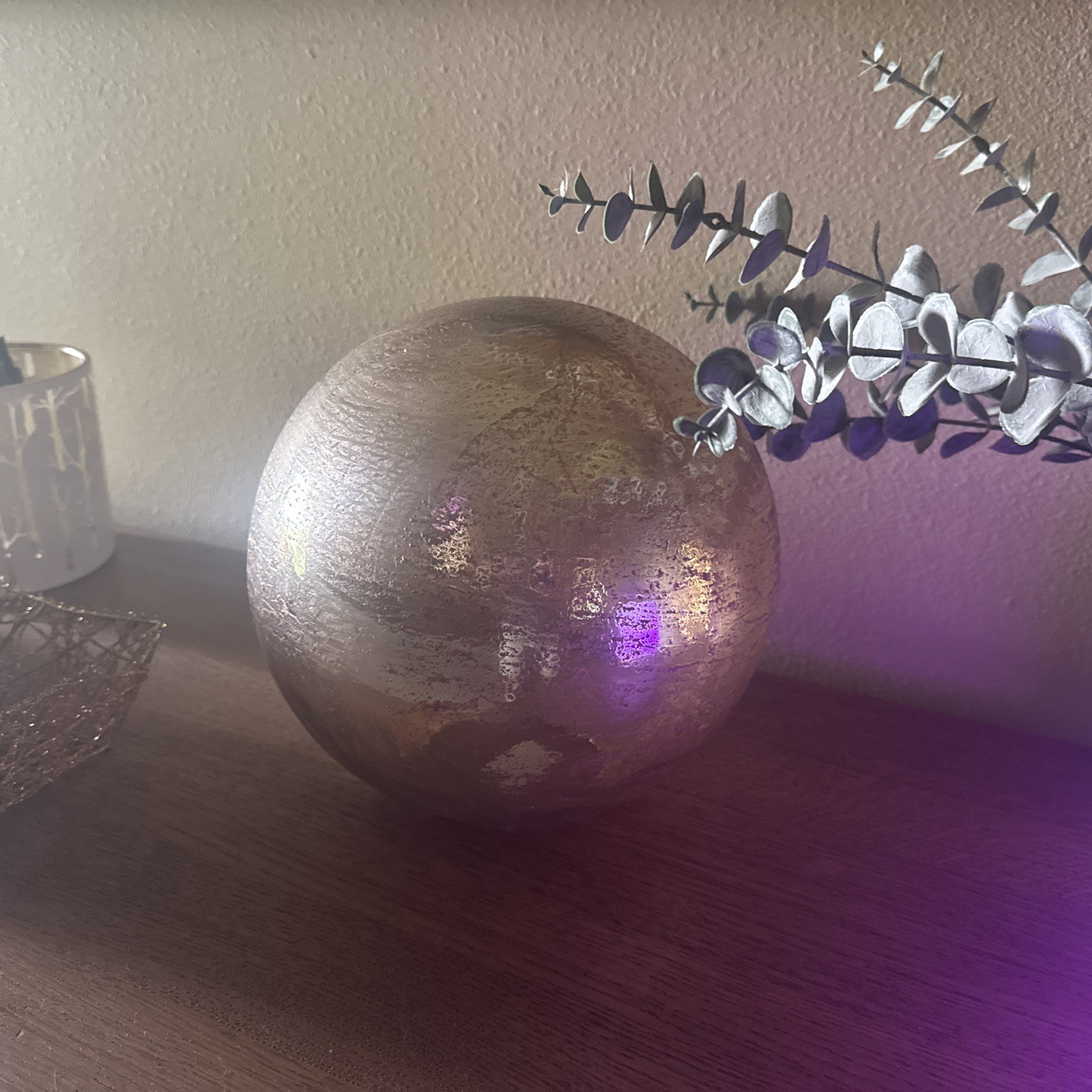 Lg 9 1/2” Mercury glass gold  Crackle ball made in India For Bella Lux Unique