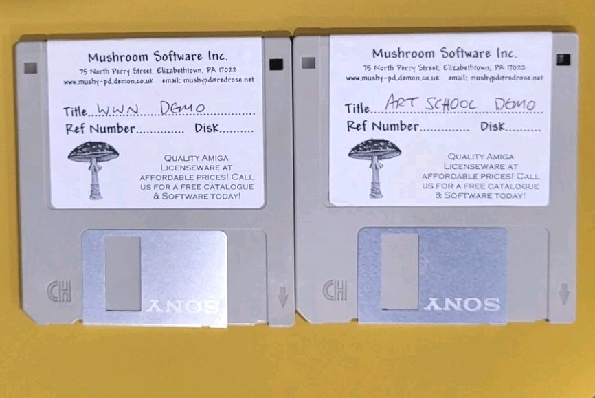 Mushroom Software for Commodore Amiga, WWN Demo & Art School Demo *UNTESTED*
