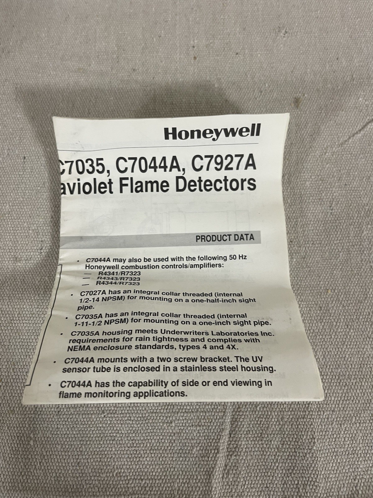 Honeywell C7027A1049 Flame Detector Sensor Mini-Peeper
