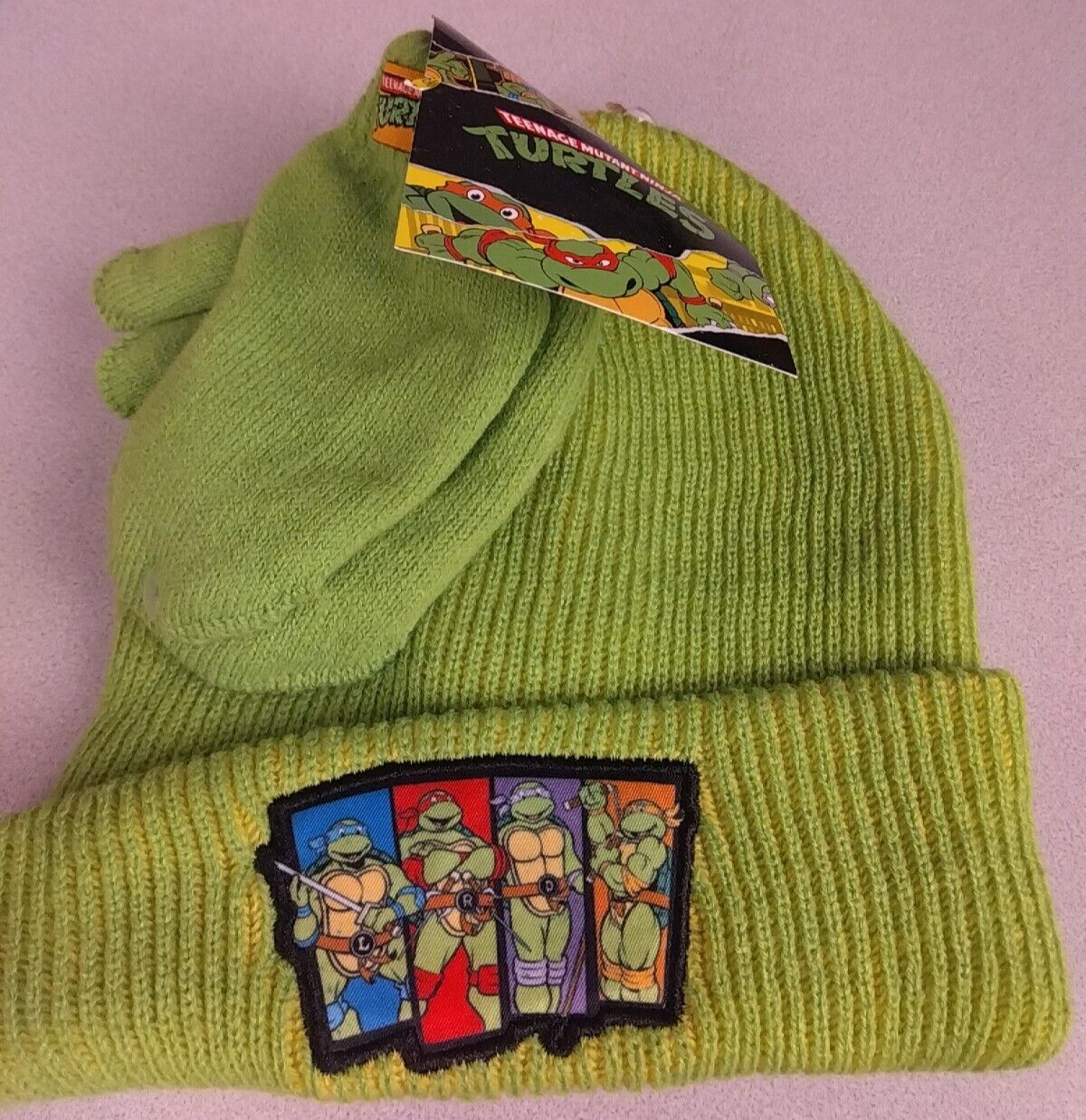 Teenage Mutant Ninja Turtles Boys Hat And Glove Set Size 2T-5T - New.       (B2)