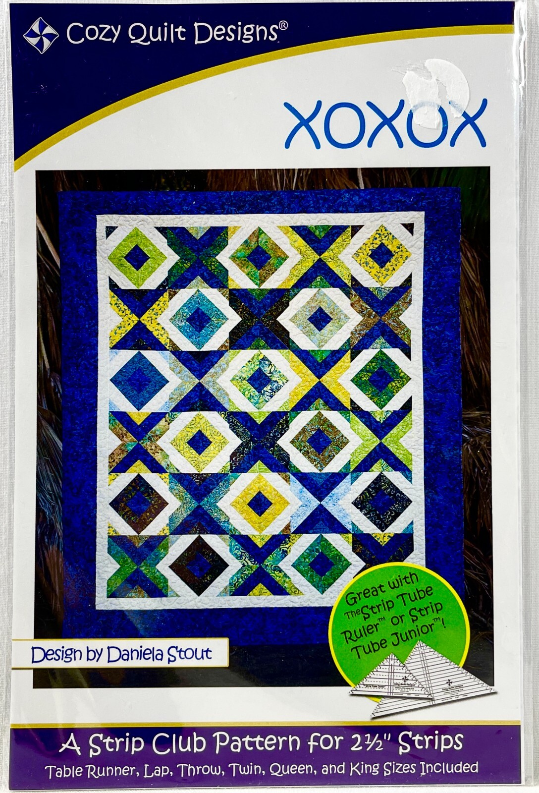 NEW 2012 Cozy Quilt Designs Sewing Pattern XOXOX Quilt & Table Runner 14218