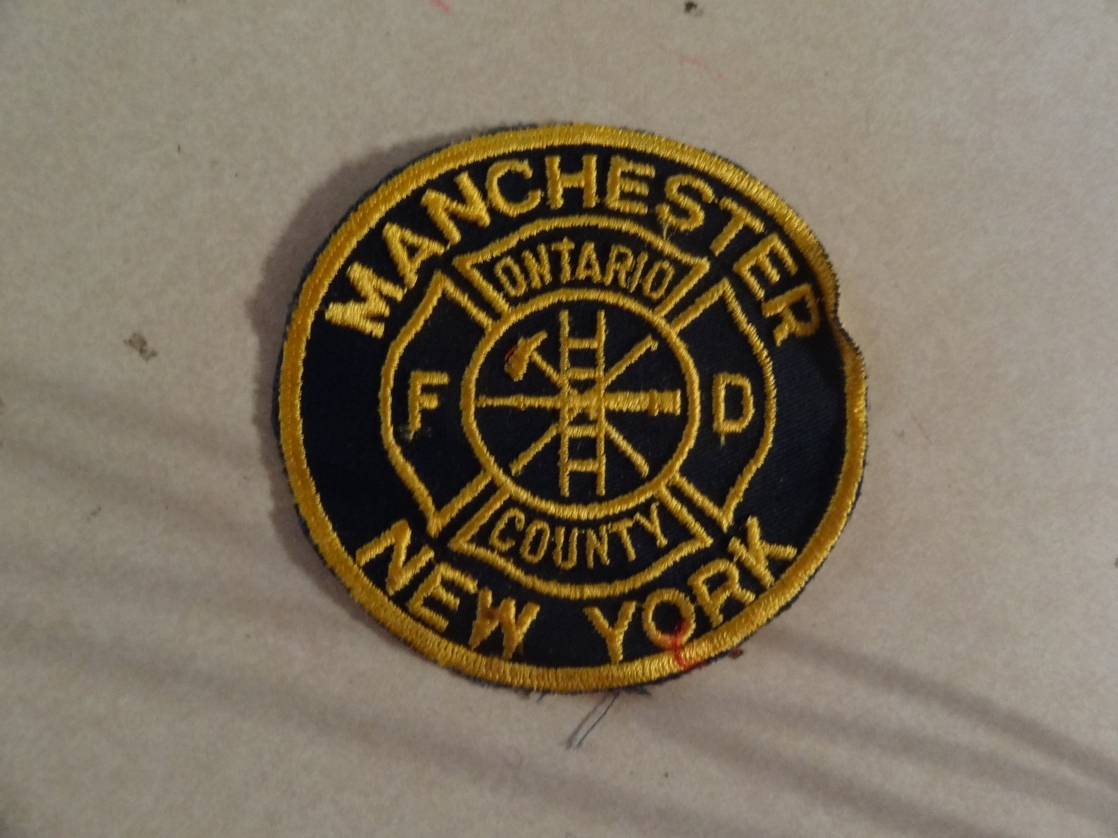 PATCH FIRE AND RESUE OLDER SEW ON MANCHESTER NEW YORK ONTARIO COUNTY FIRE DEPT