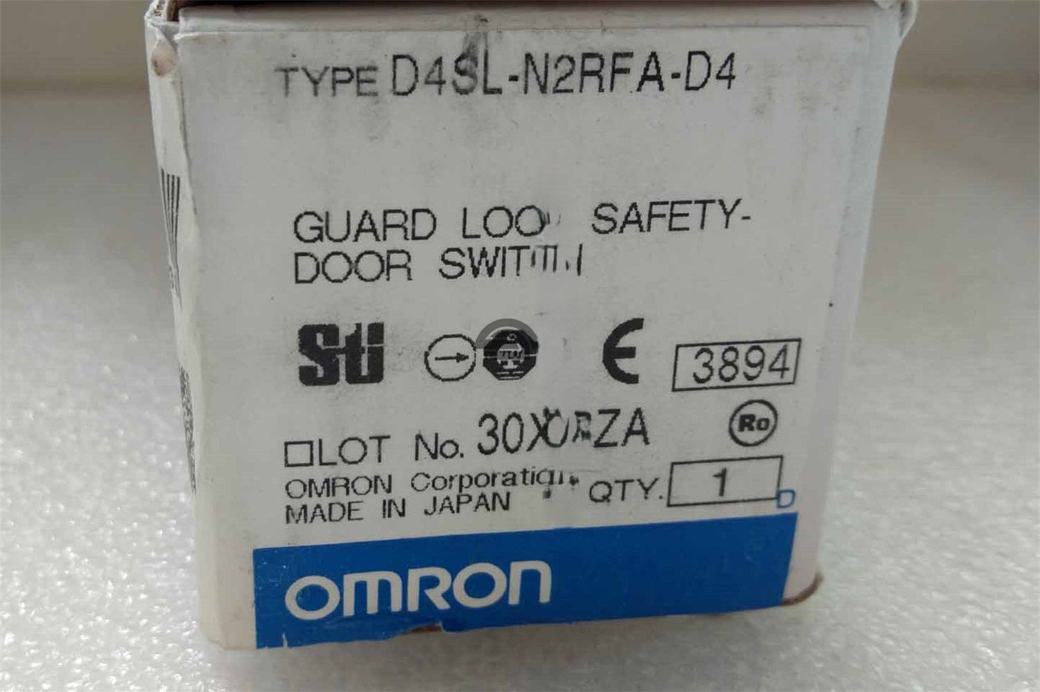 Omron D4SL-N2RFA-D4 PLC Door Switch Unit Automation