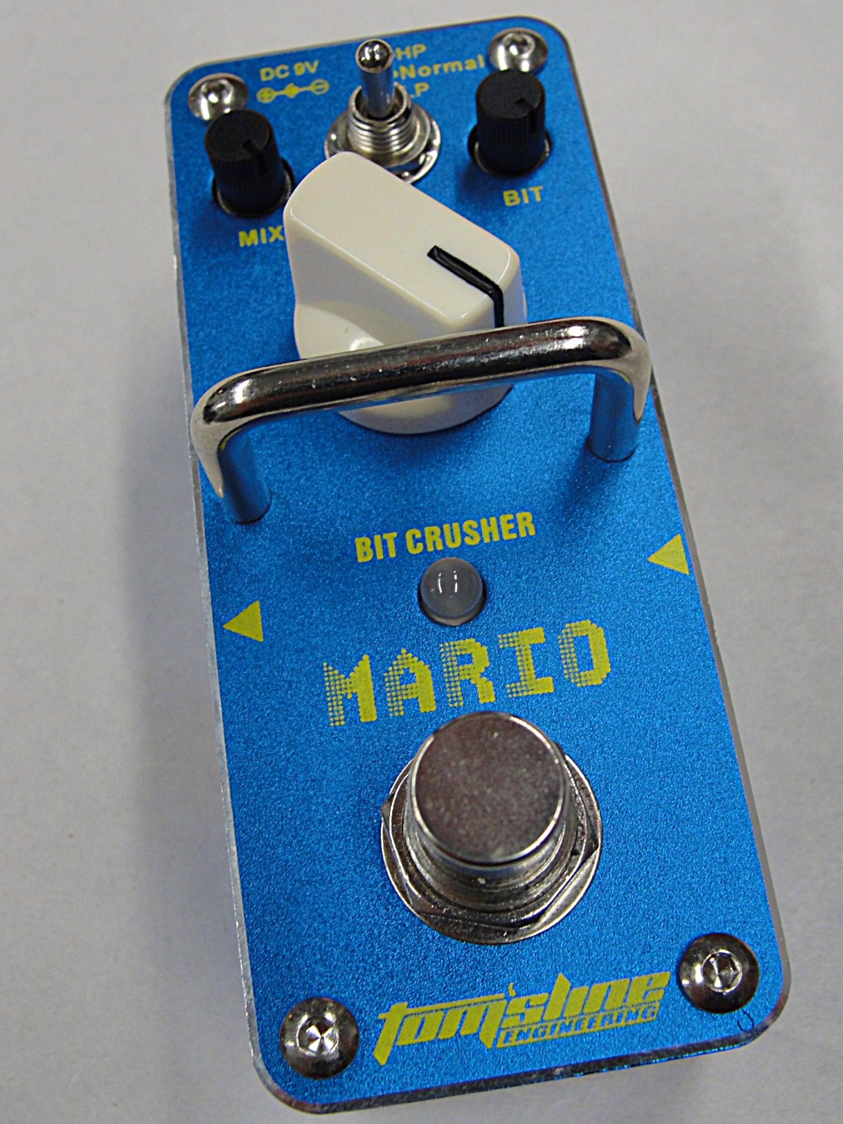 Tom's Line Engineering AMO-3 MARIO Bit Crusher Guitar Effects Pedal