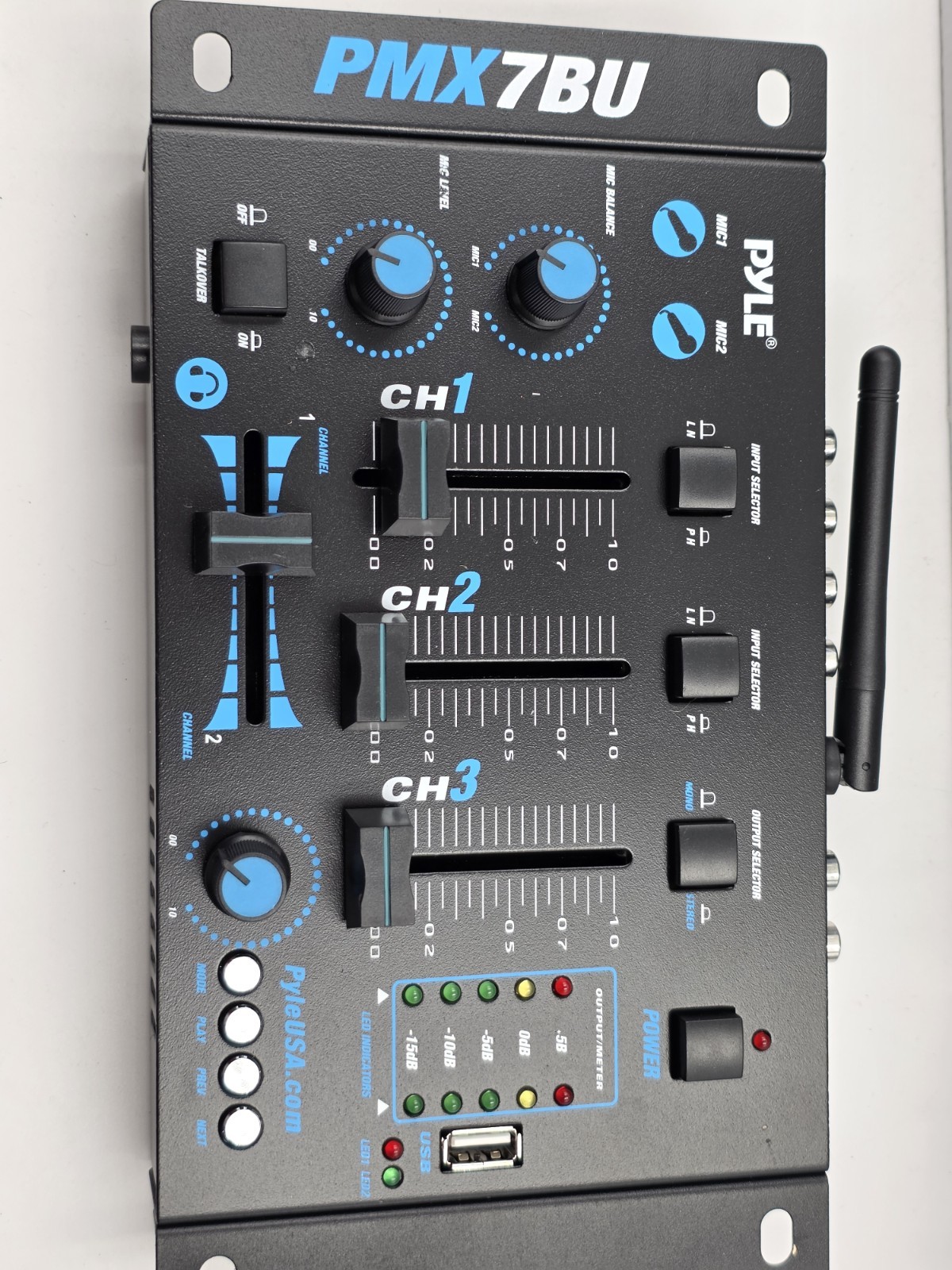 Pyle Bluetooth 3-Channel DJ MP3 Mixer, PMX7BU, USB Flash Reader New in Box!