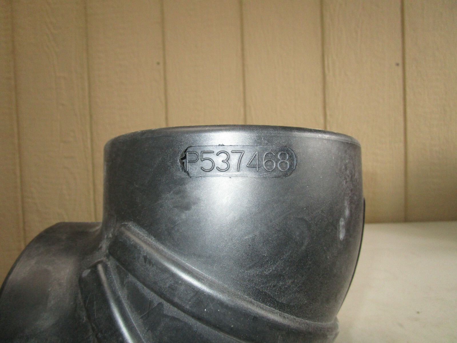 P537468 DONALDSON INTAKE 90 DEGREE RUBBER ELBOW 6 IN X 5 IN REPLACES RE60X50