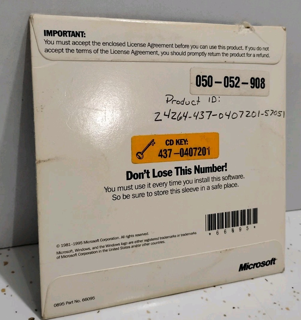 Microsoft Windows 95 Upgrade disc with key!