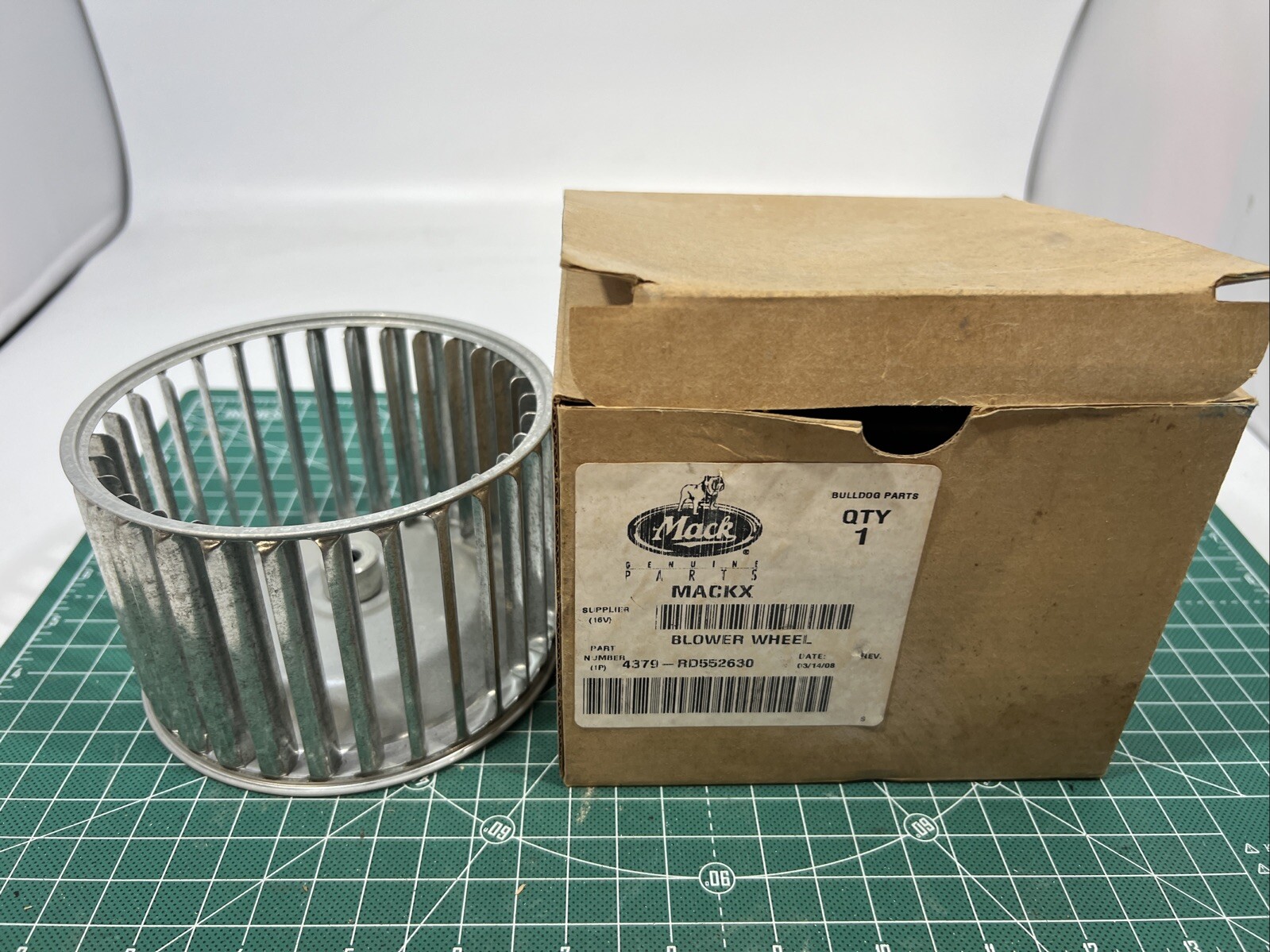 4379RD552630 OEM MACK Steel Blower Wheel 4379-RD552630 Open Box.