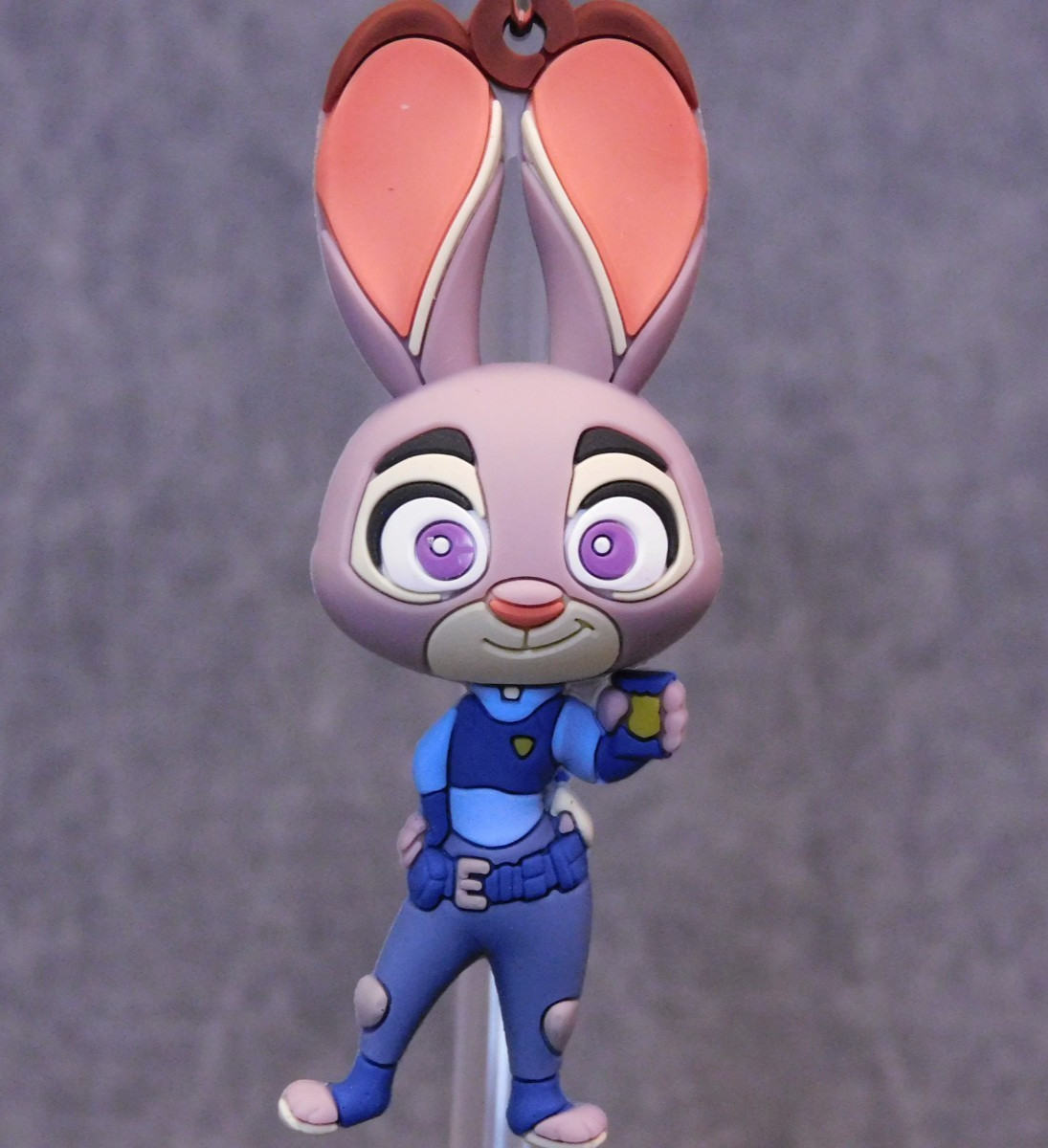 Zootopia NEW * Judy Hopps Clip * Blind Bag Series 73 Key Chain Monogram