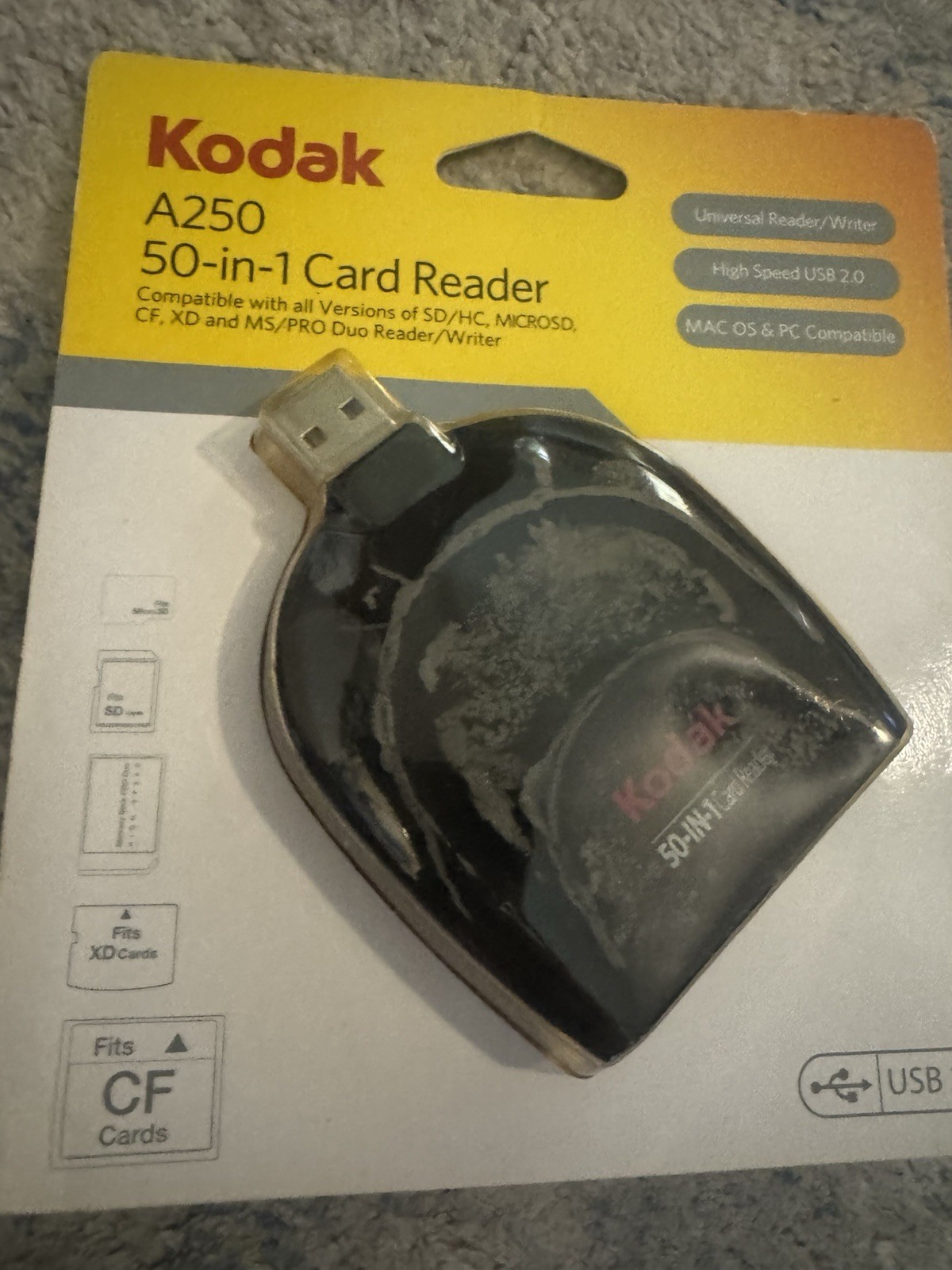 Kodak A250 50-in-1 USB Card Reader for SD/SDHC/microSD/CF/xD