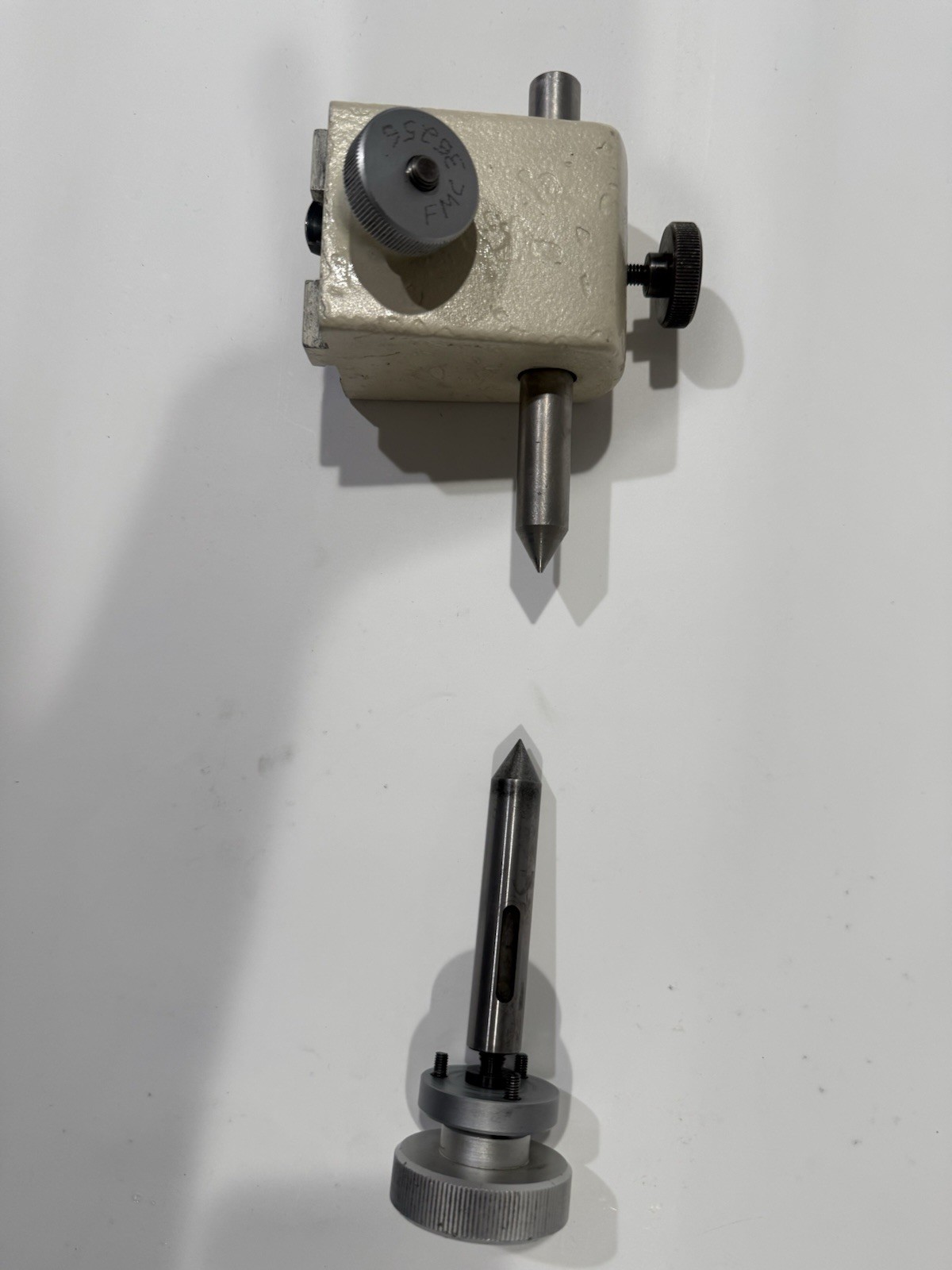 Mitutoyo Optical Comparator Fixture Center Tailstock