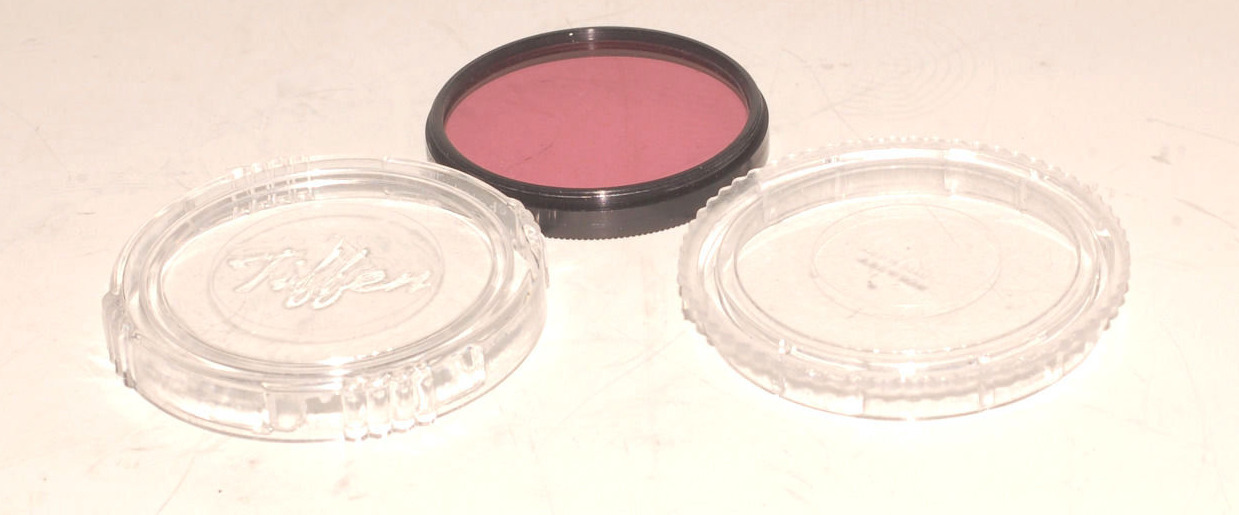 Tiffen SF-49m Filter FL-D in case