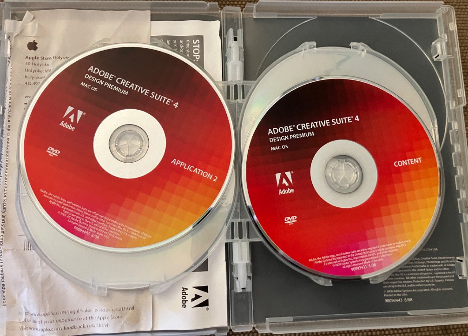 Adobe Creative Suite 4 Design Premium (MAC OS) Educational Student 4-Disc Set