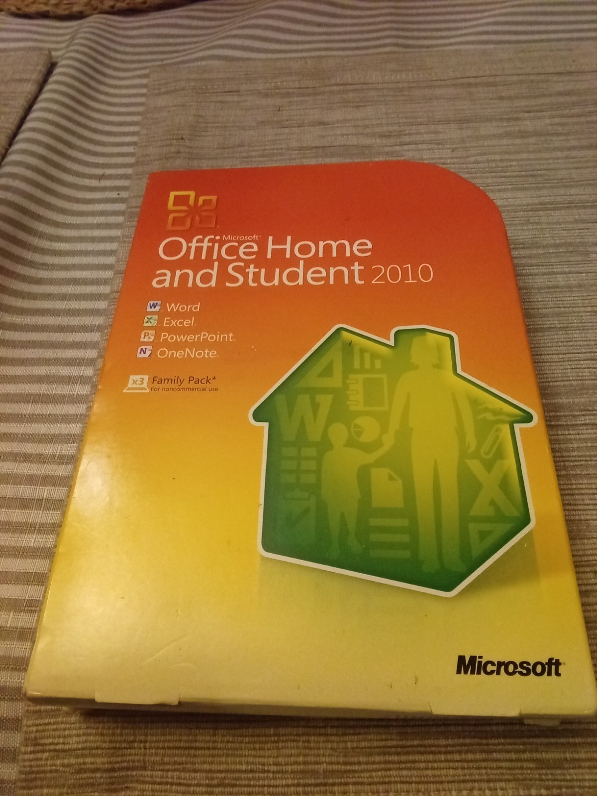 Microsoft Office Home and Student 2010 Family Pack 3 PC Word Excel PowerPoint