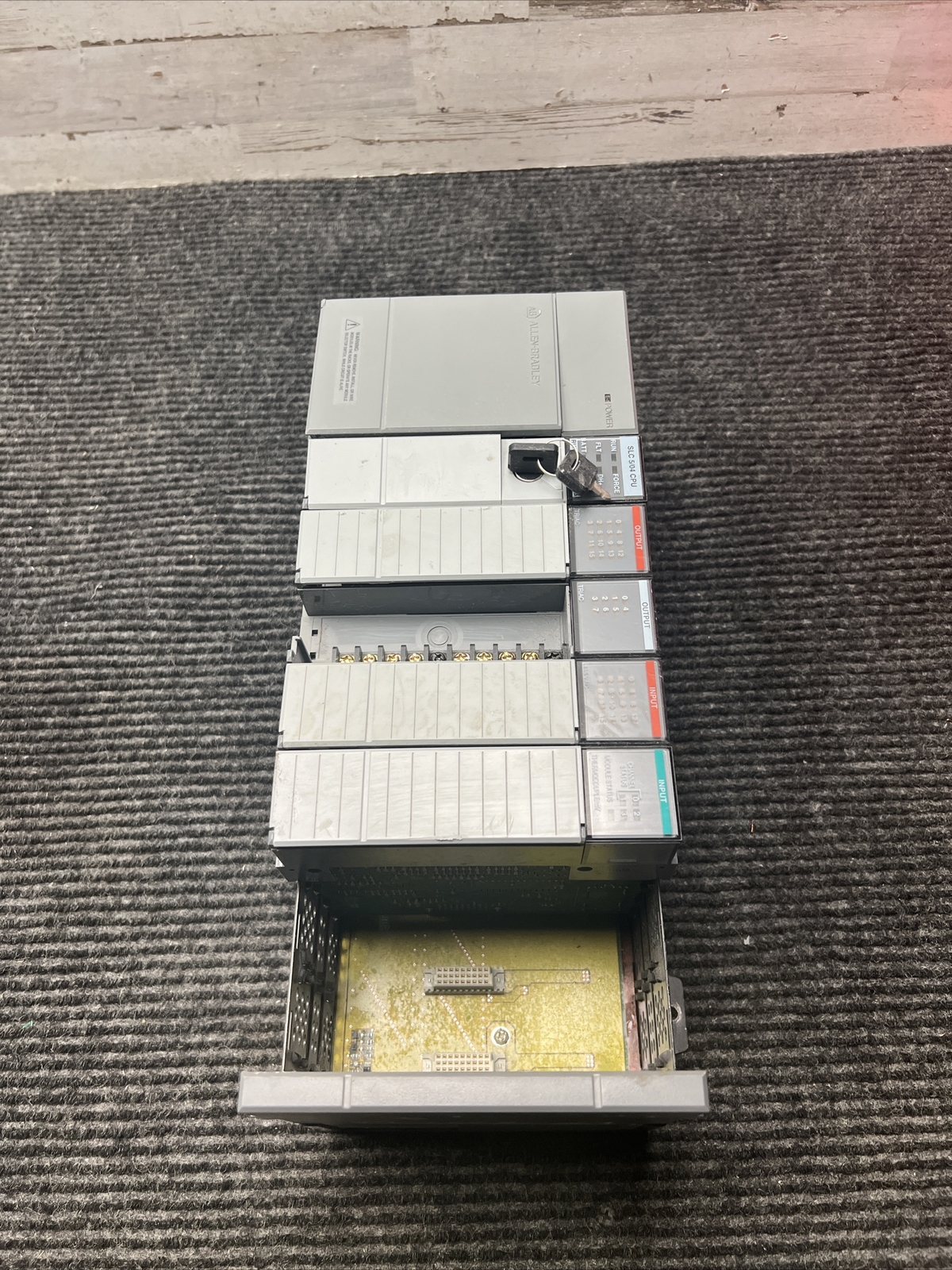 Allen-Bradley SLC 500 Power Supply 1746-P2 Ser C, 7 Slot, 1747-L542 Processor