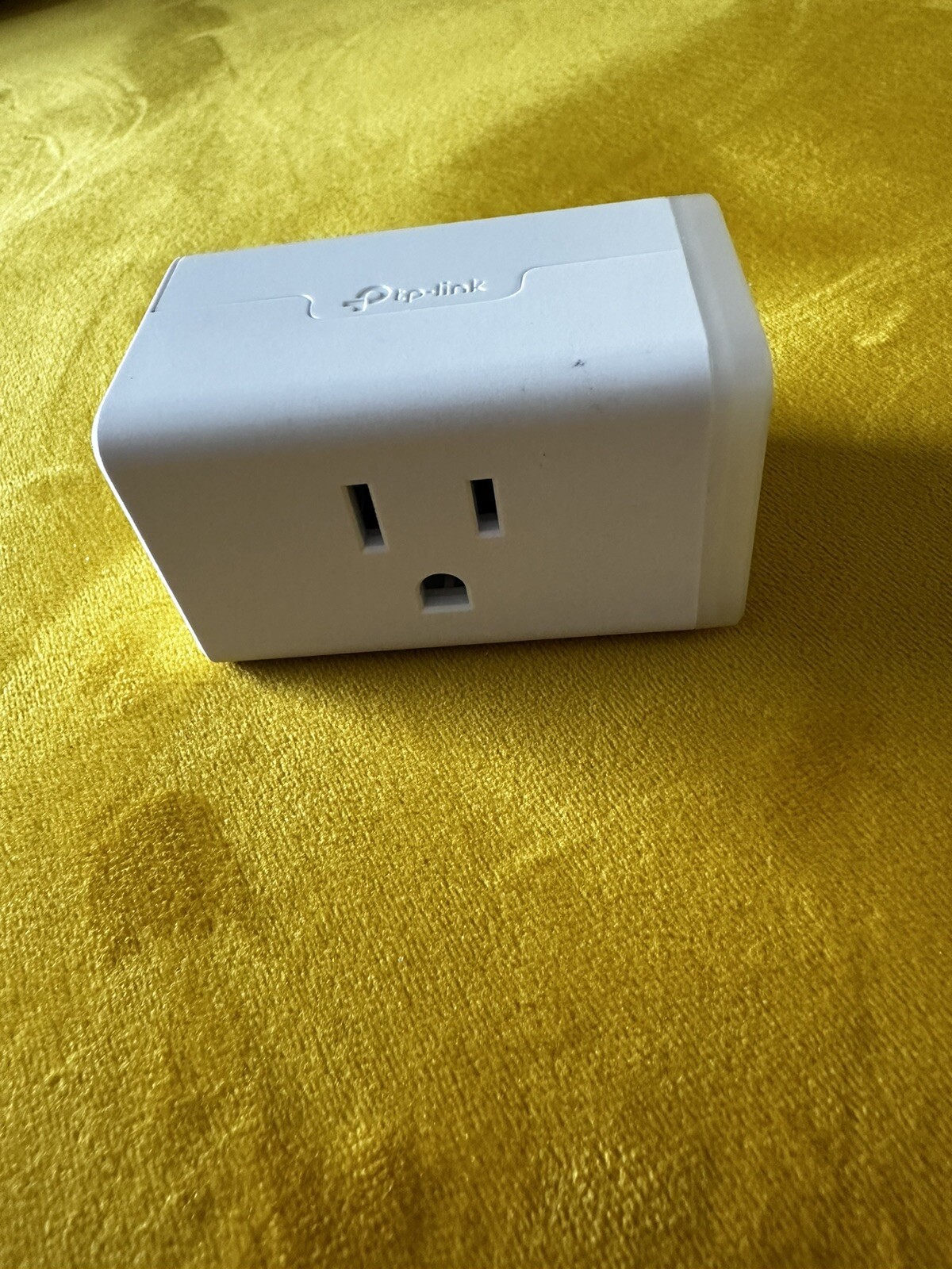 TP-Link KP115 | Kasa Smart WiFi Plug Slim with Energy Monitoring - Google+Apple