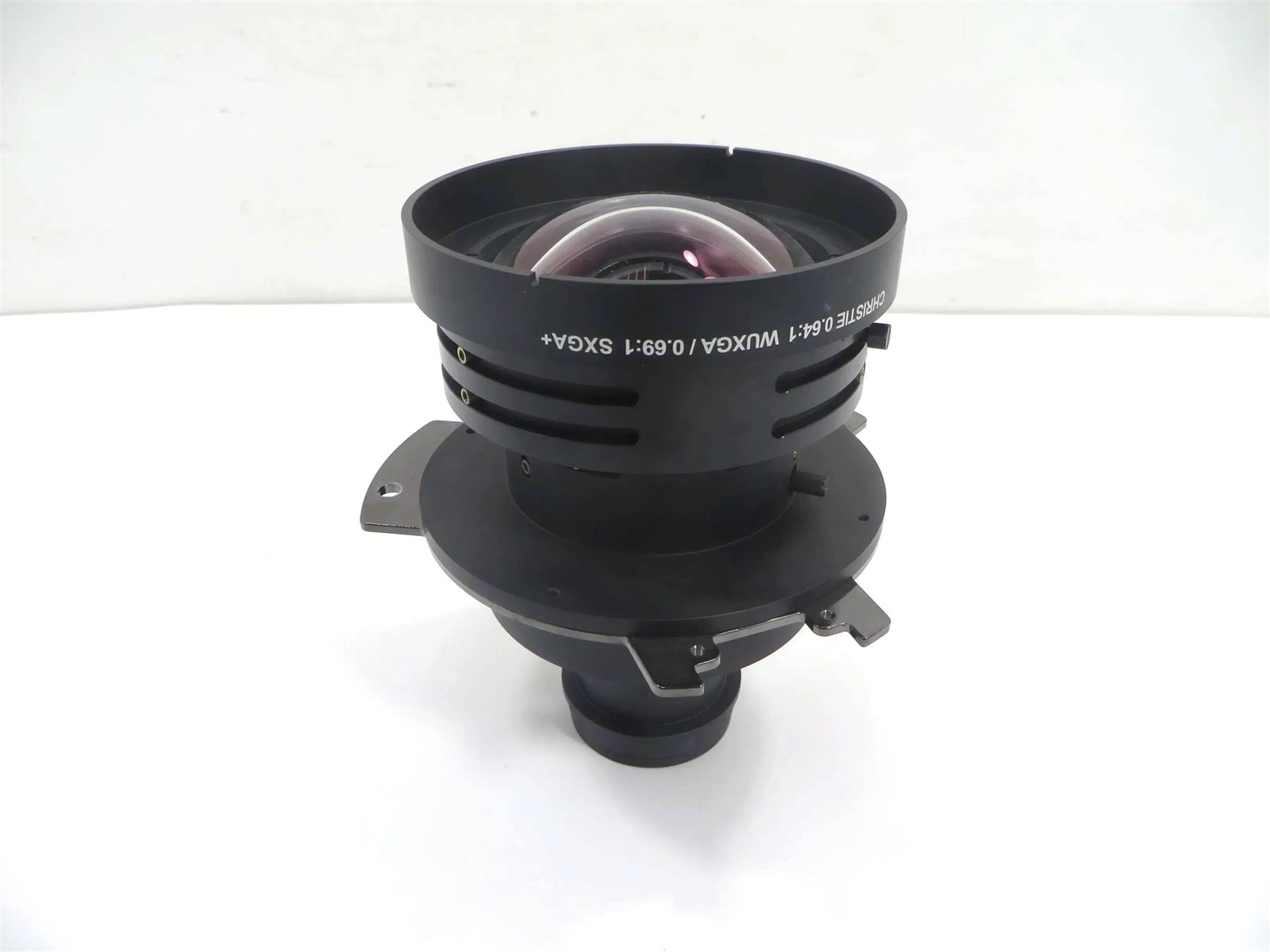 002-120444-01 CHRISTIE 64:1 WUXGA / 0 69:1 SXGA+ LENS Christie Entero Matrix