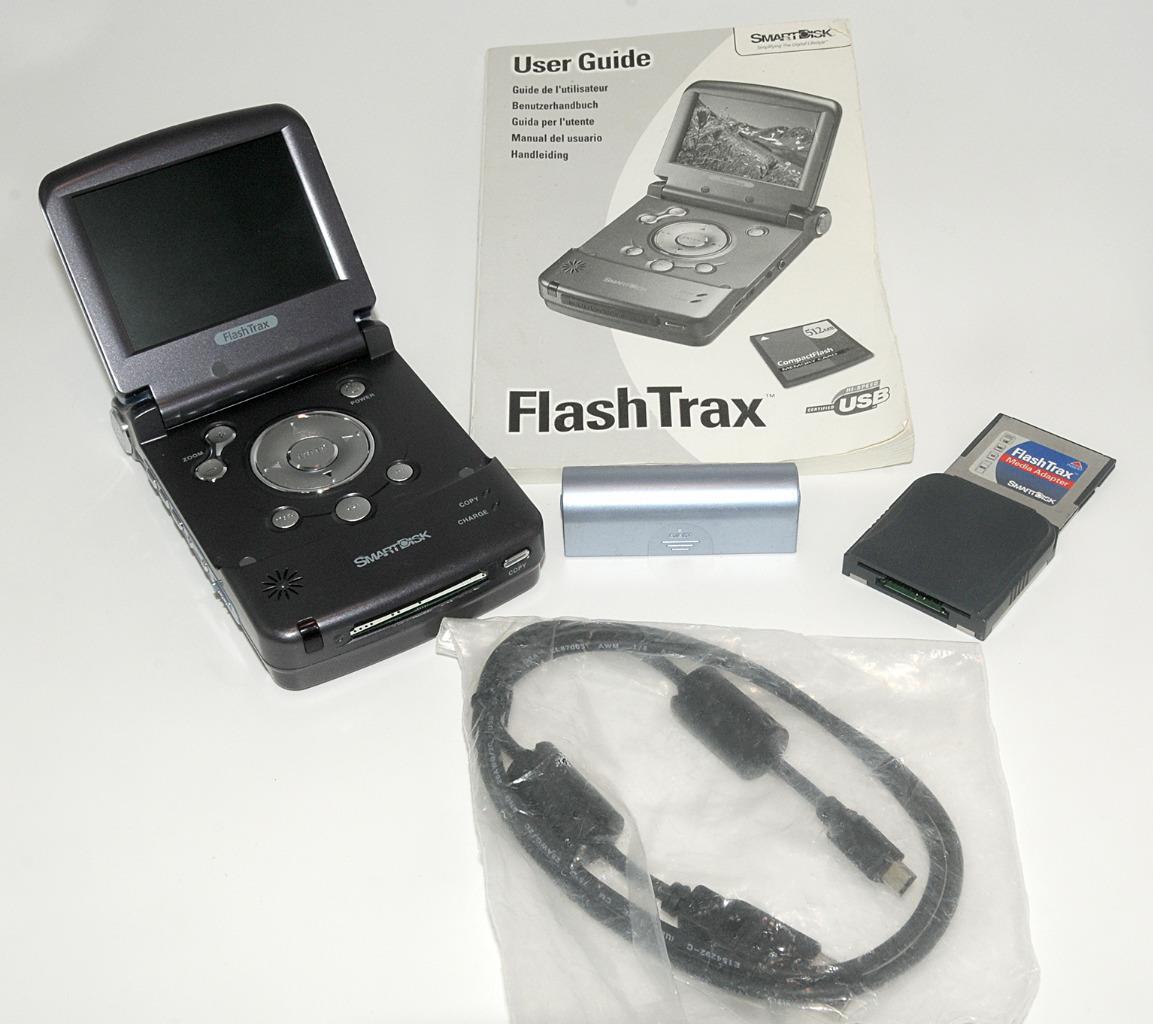 FlashTrax ~ FTX40 SmartDisk Digital Multimedia Storage & Player w/ Cord Adapter