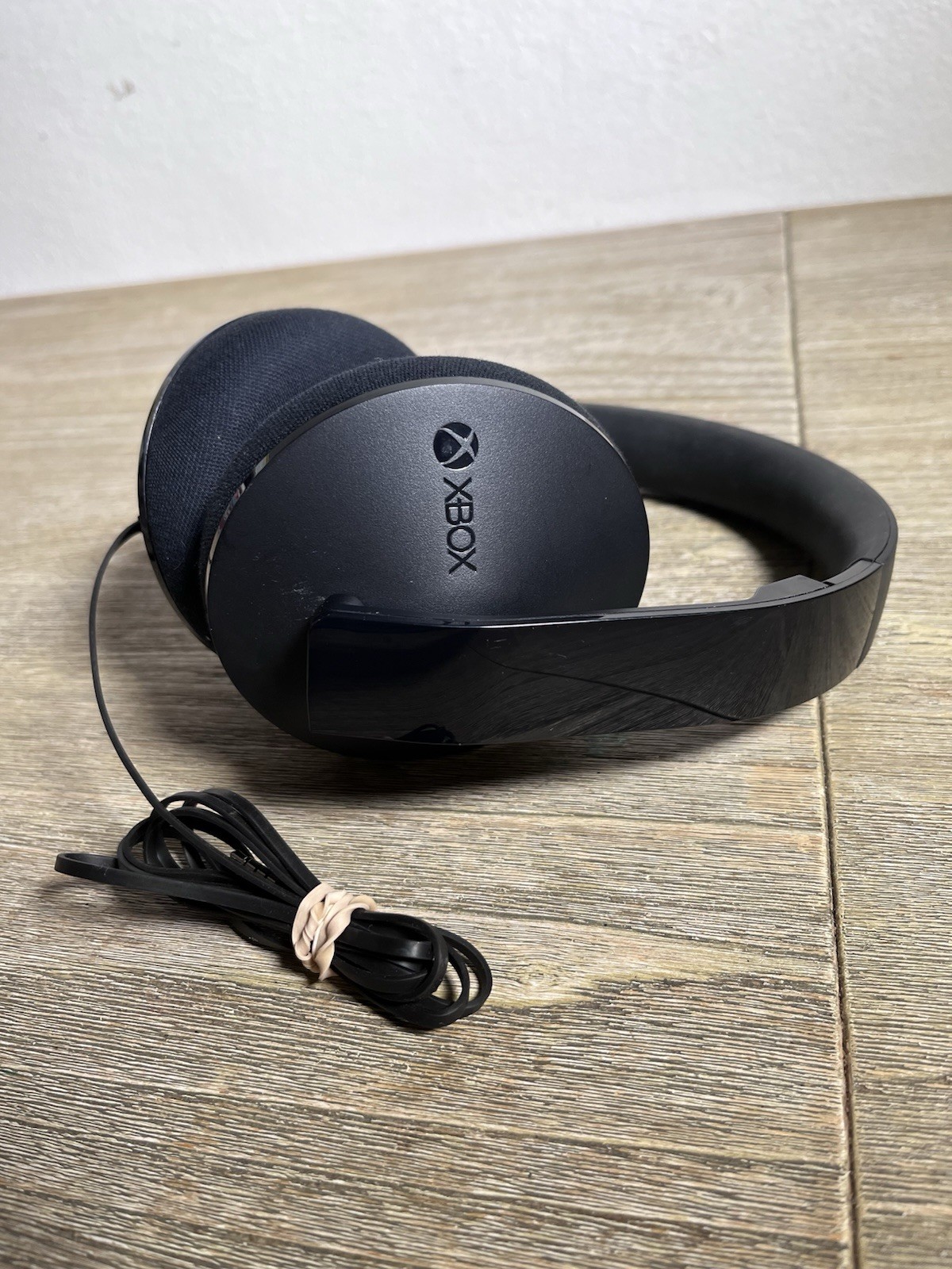 Microsoft Xbox One Stereo Headset - No Adapter! In Good Condition Tested Works