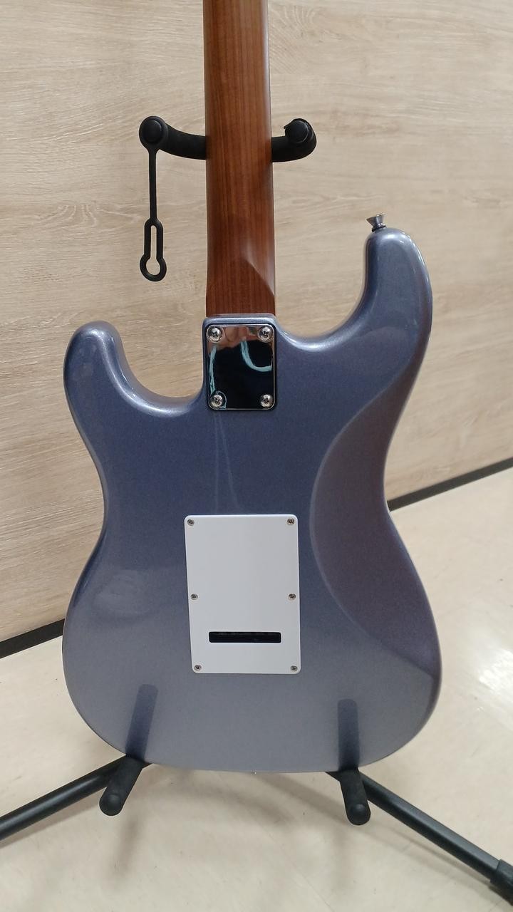 BUSKER'S BST-STADARD Electric Guitar