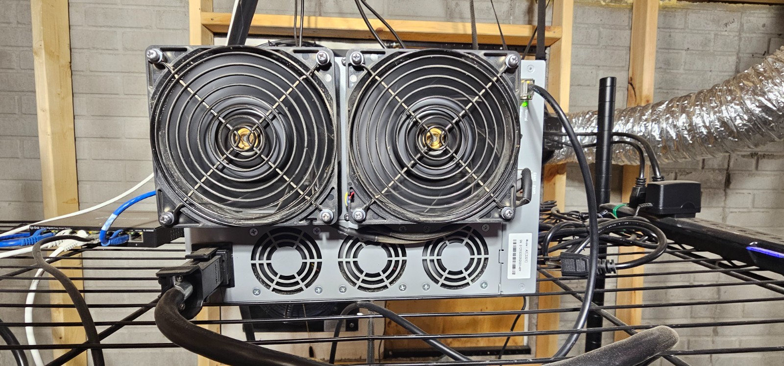 Bitdeer Sealminer A2 Air 232 Th/s Model Bitcoin ASIC