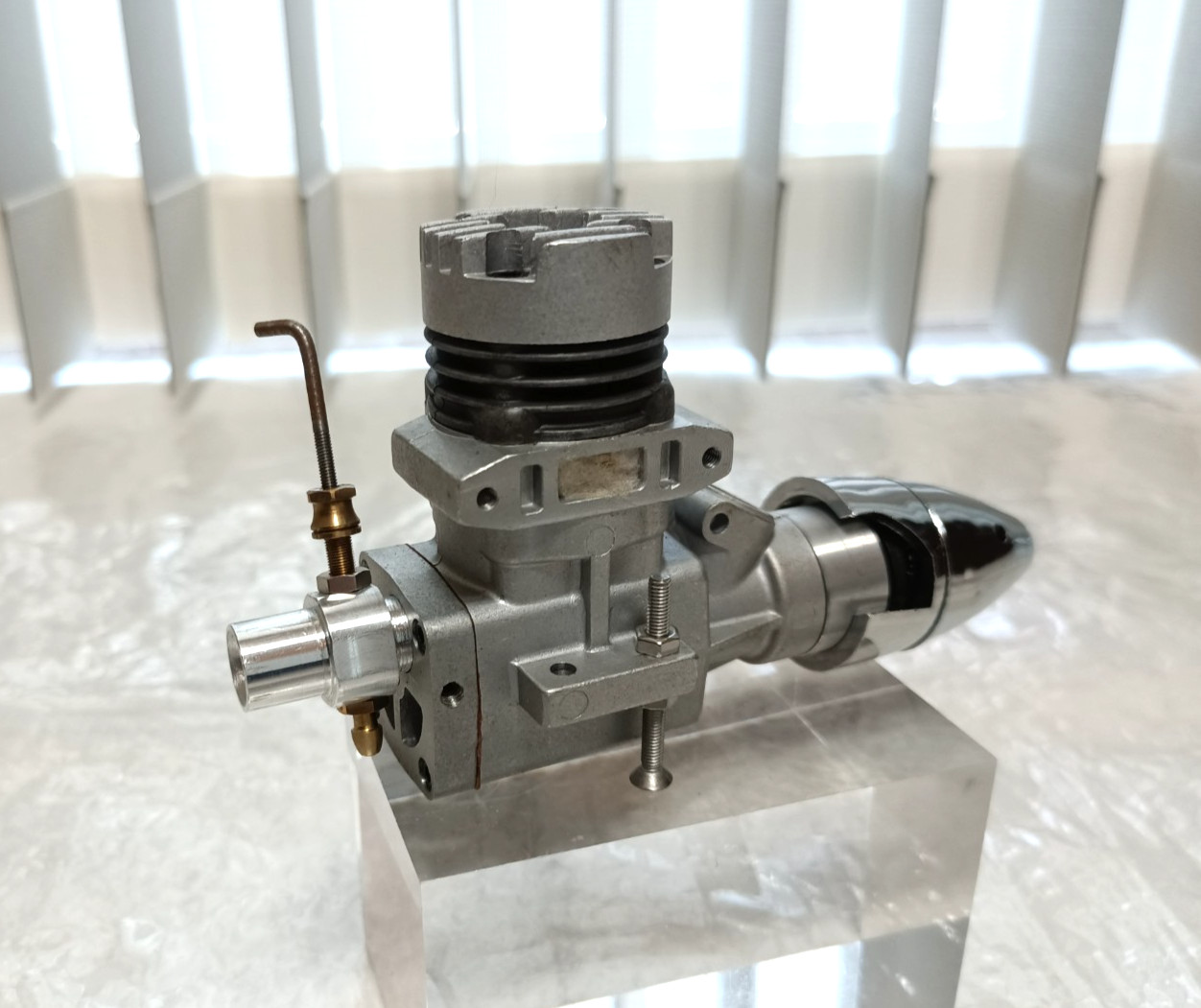 HGK .21 Vintage Engine with Chrome Spinner For Control Line Speed