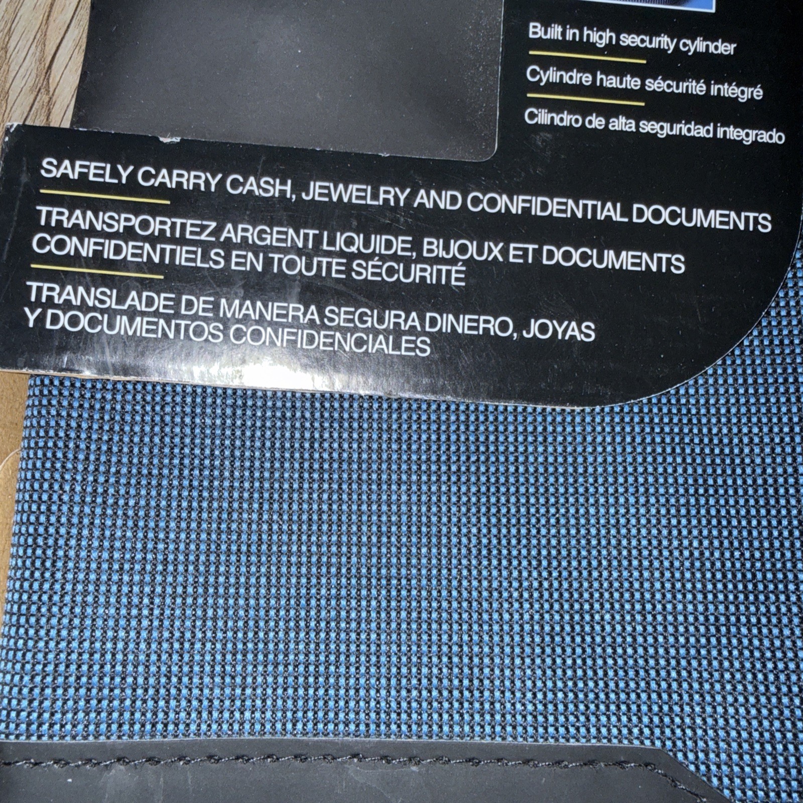 Master Lock 7120D Safe Space Locking Storage Money Night Deposit Bag Blue / NEW