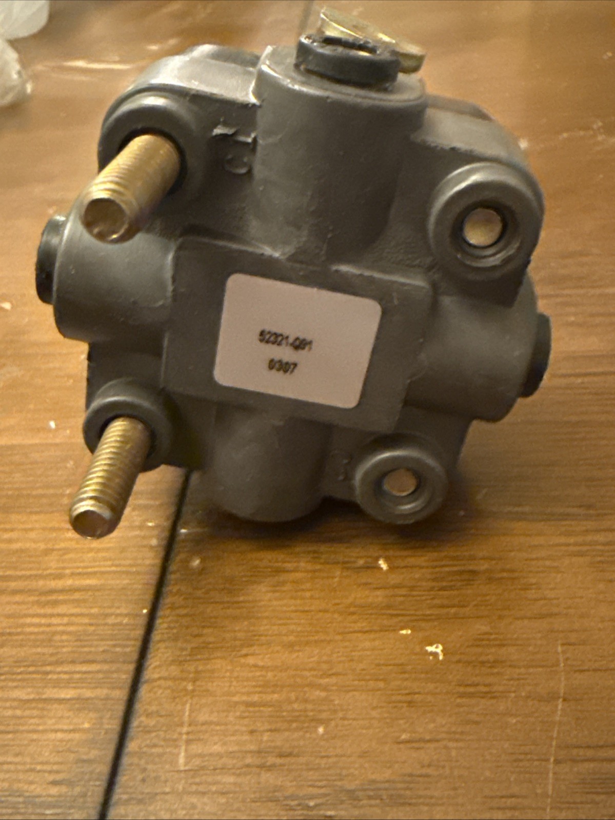 Barksdale Leveling Valve, Height Control 52321 series