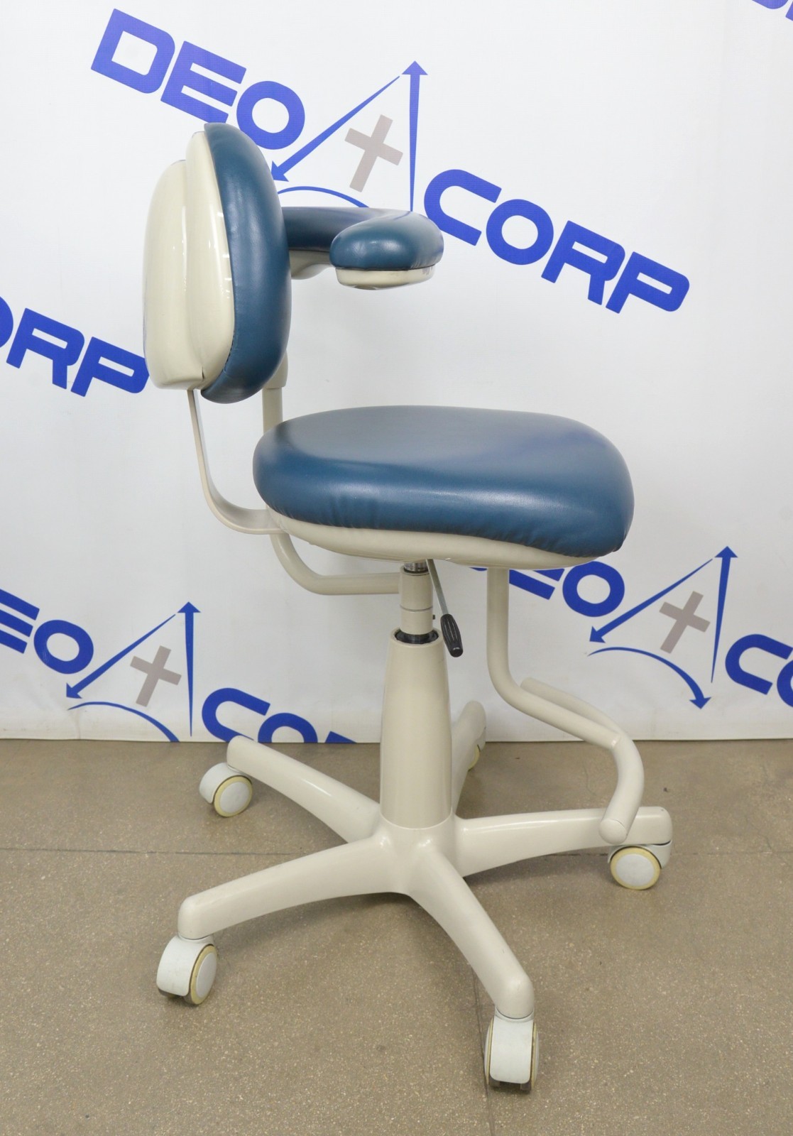 Midmark 153812*320937 Dental Assistants Stool W/ Back Support