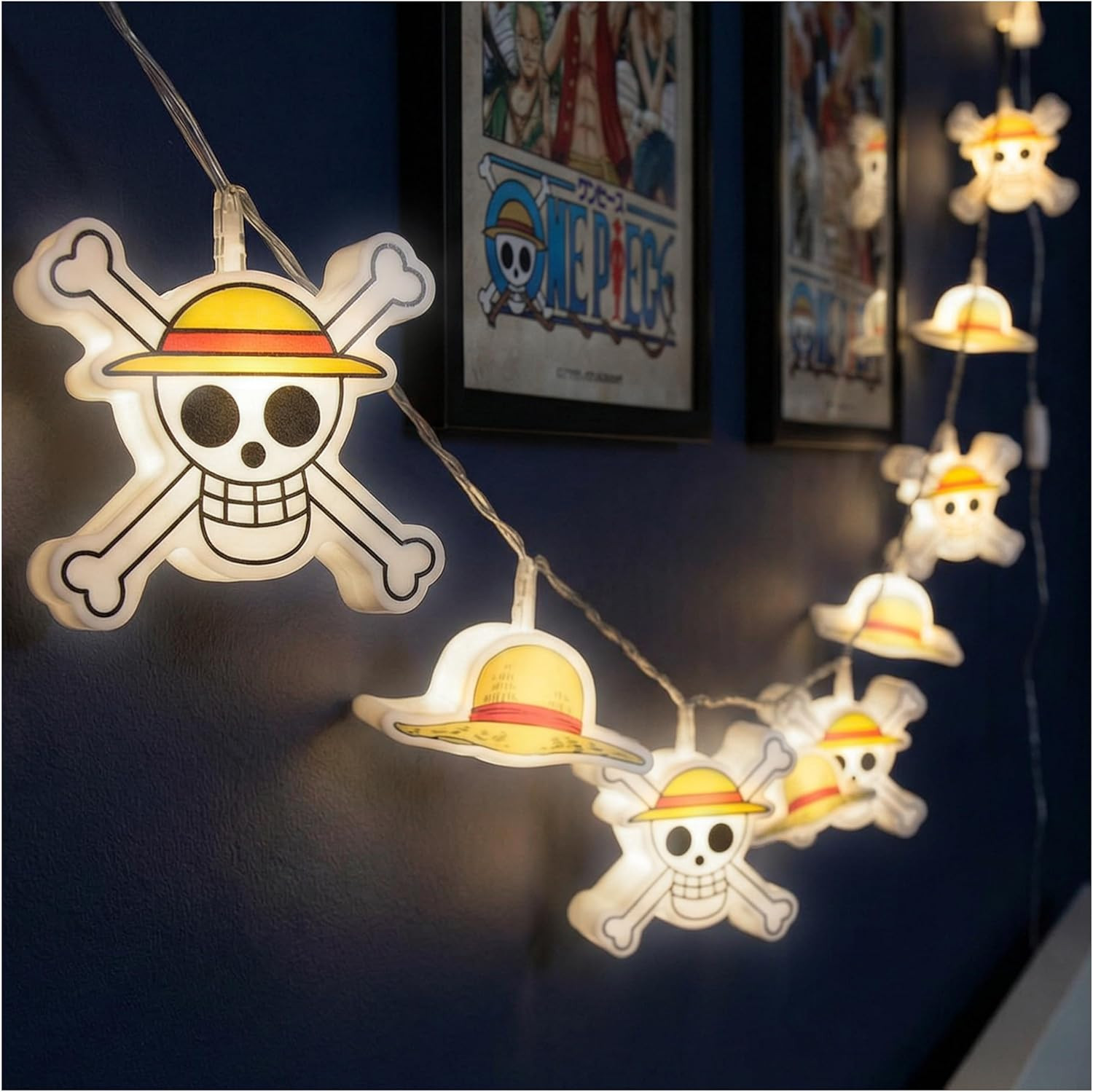 One Piece 3D LED String Lights, 5.4 Ft, 10 Pcs White Fairy Lights Battery Operat