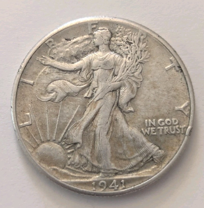 1941  Walking Liberty Half Dollar -T649