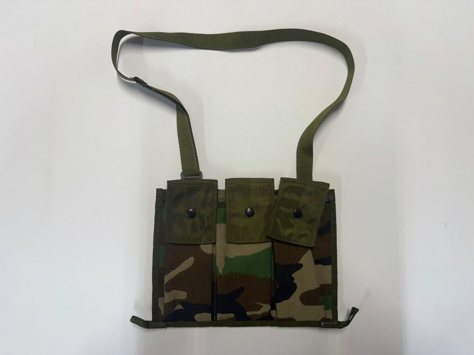 NEW MOLLE 6 Mag Bandoleer Pouch Woodland M81 BDU