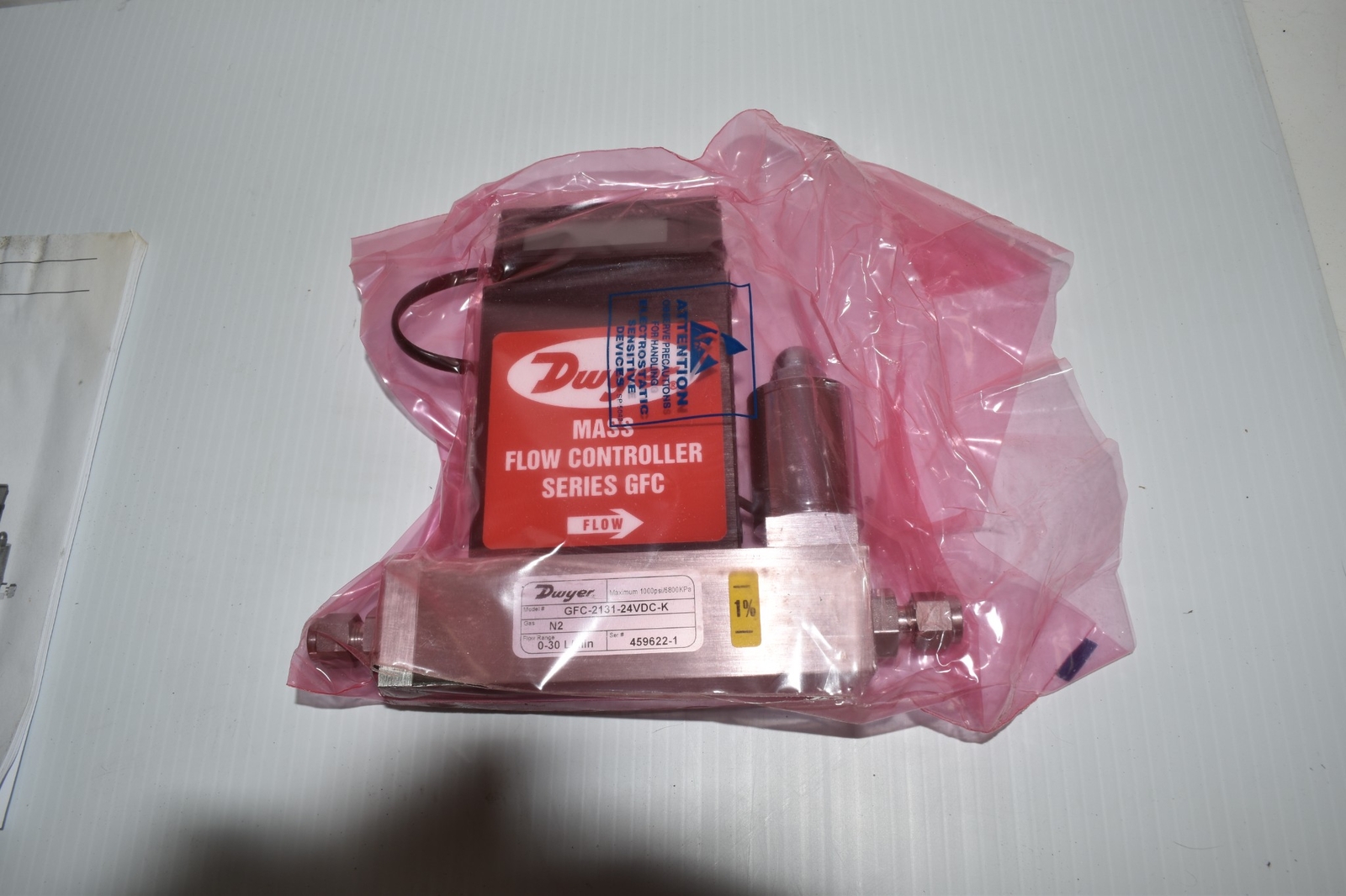 ^^ DWYER GFC-2131 Mass Flow Controller - N2 0-30 L/MIN  NEW- SEALED!   (EWP76)