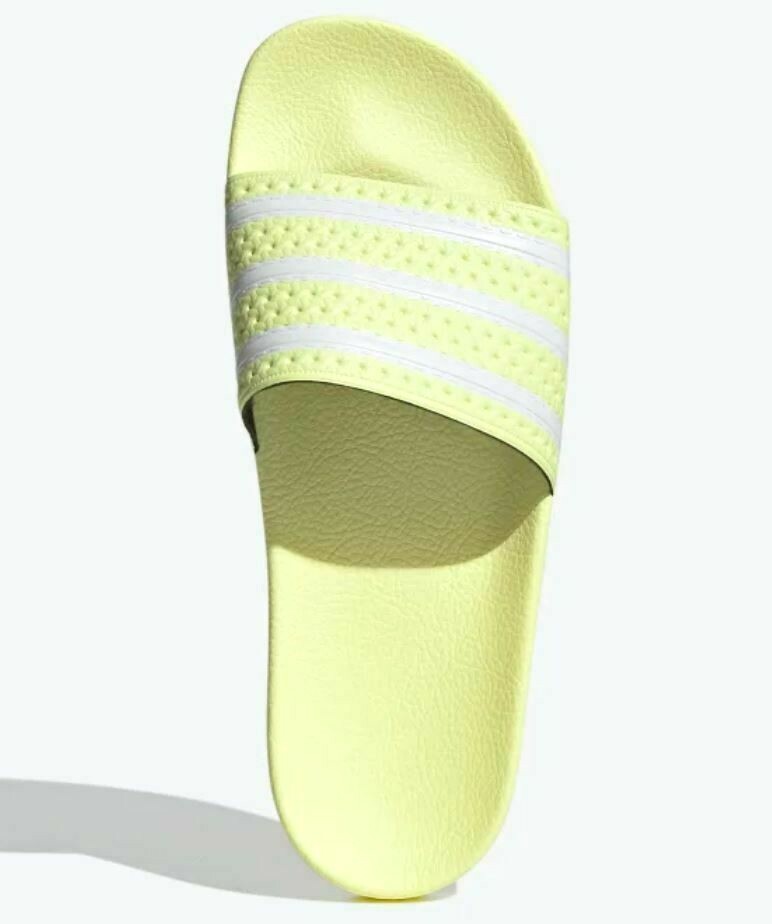 NEW ADIDAS ORIGINALS MEN'S ADILETTE TREFOIL SLIDES ~ SIZE 9   #H03200 YELLOW