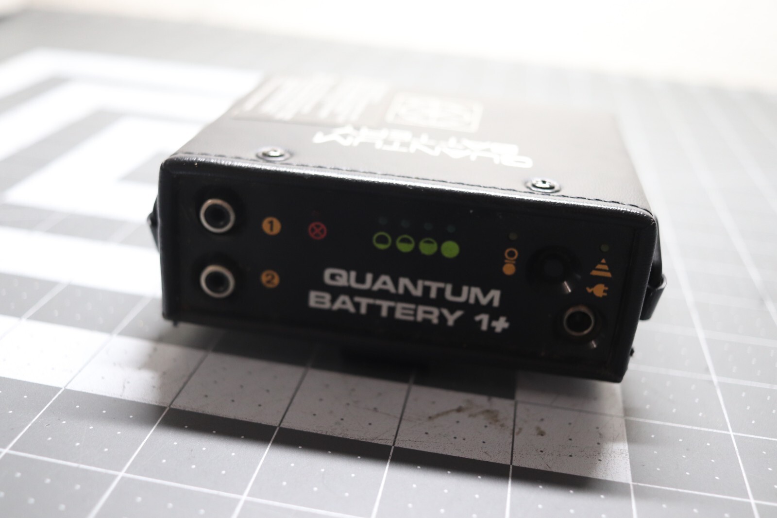 Quantum Battery 1 + Only/No Charge Cord. Untested as-is