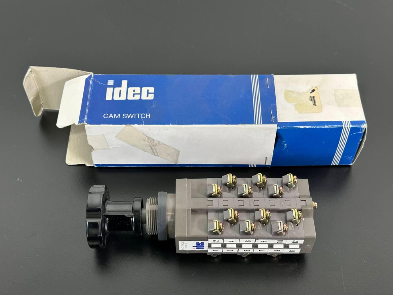 IDEC ACSNO CS-10 Rotary Cam Switch 500V 10A Industrial Control Switch NOS