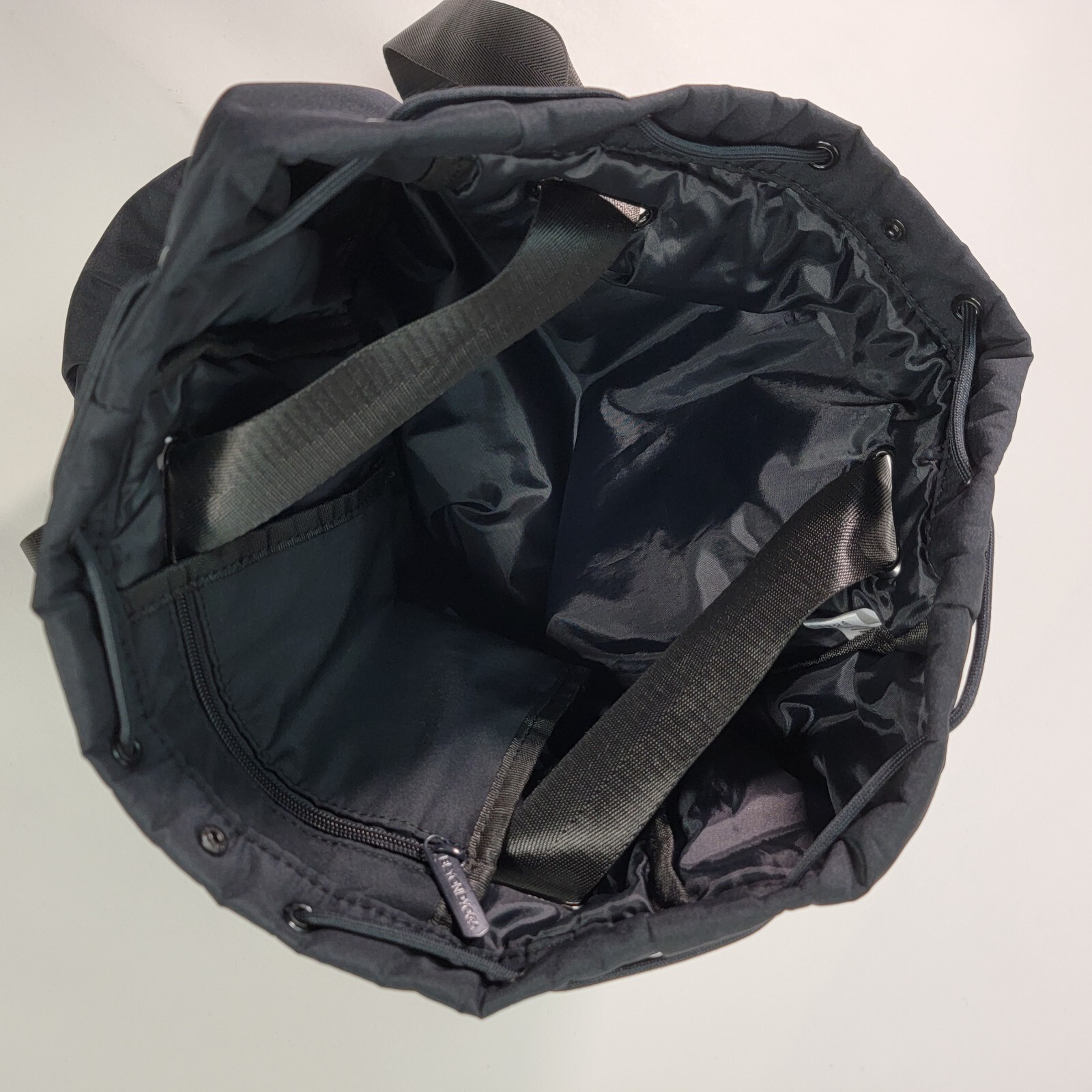 Beyond Yoga Black Convertible Gym Bag Zippered Compartment Drawstring