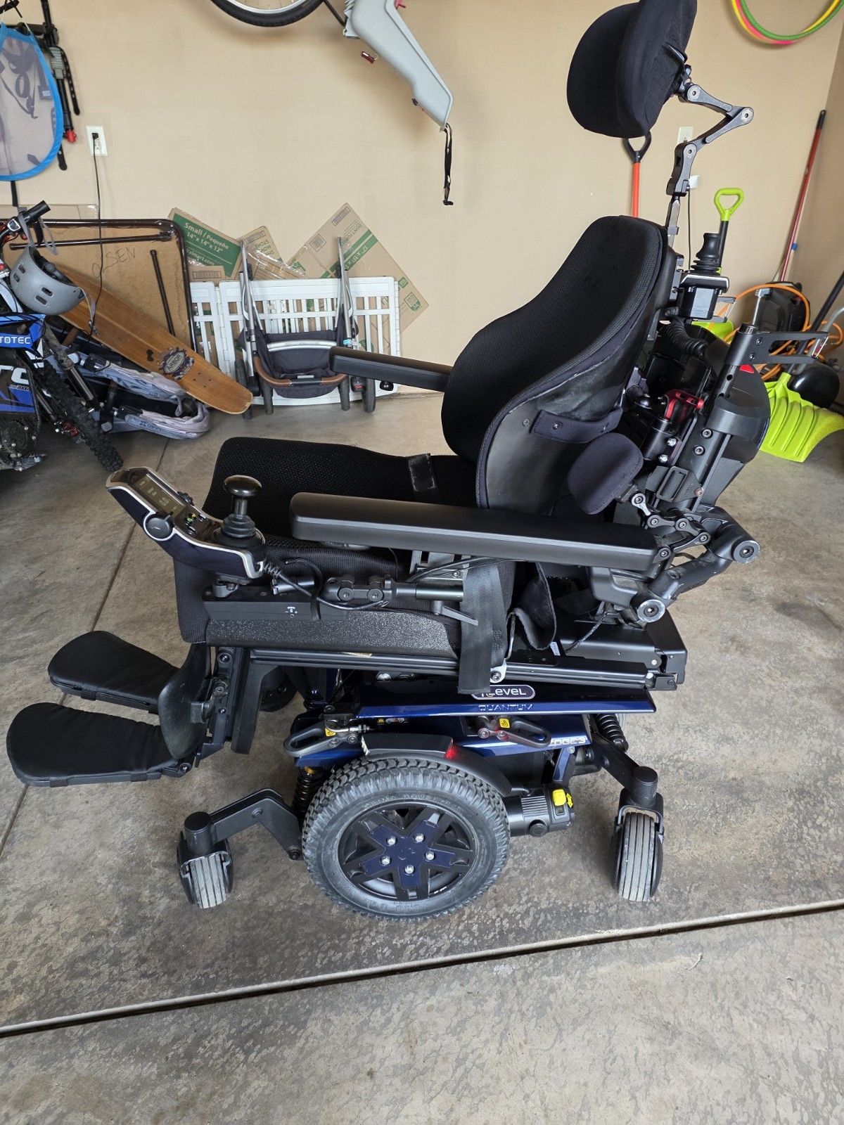 Quantum EDGE3 Power Tilt Wheelchair