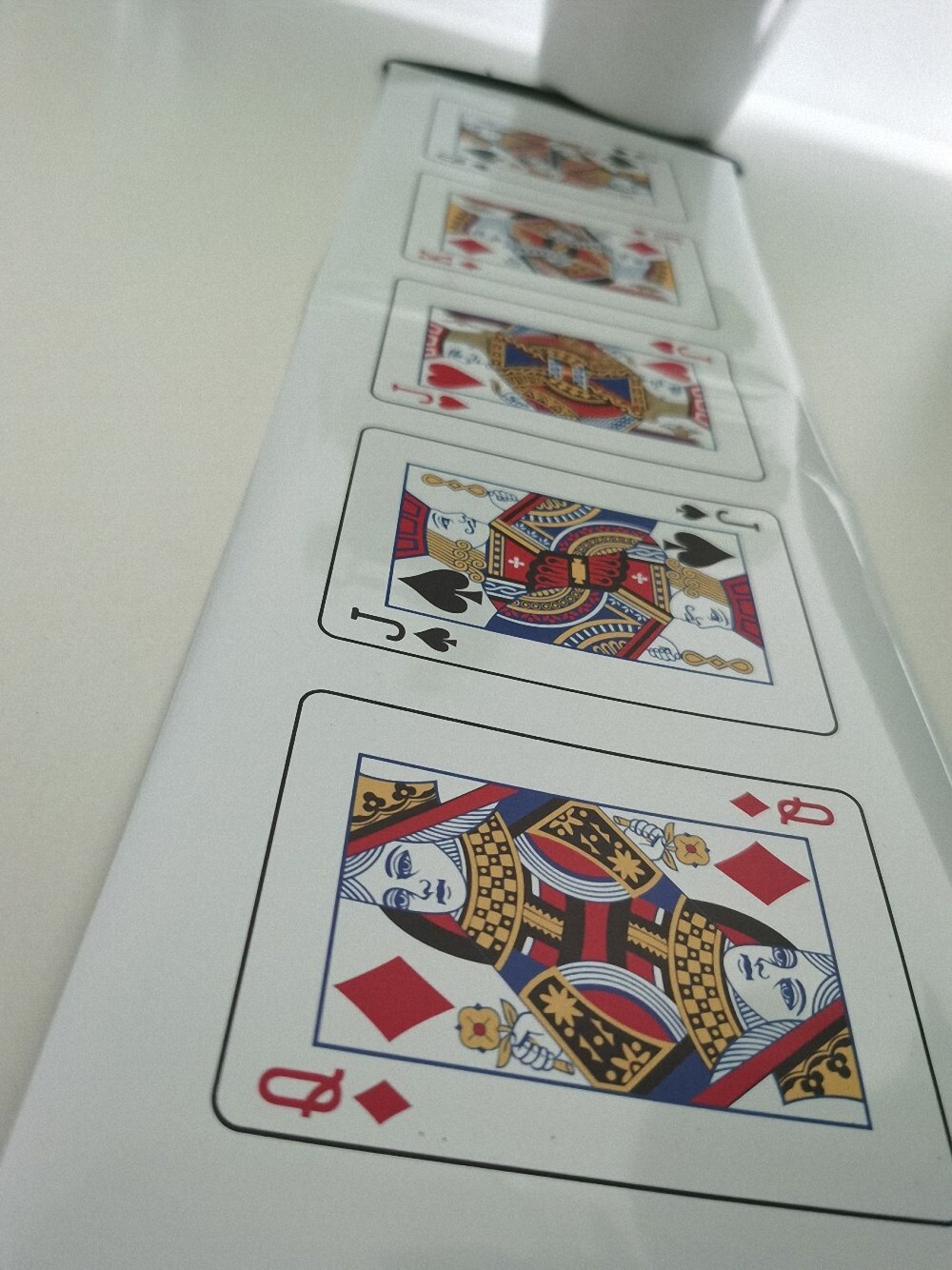 Six Card Banner Magic Trick,Close Up Magic,Stage Magic,Magic Lots