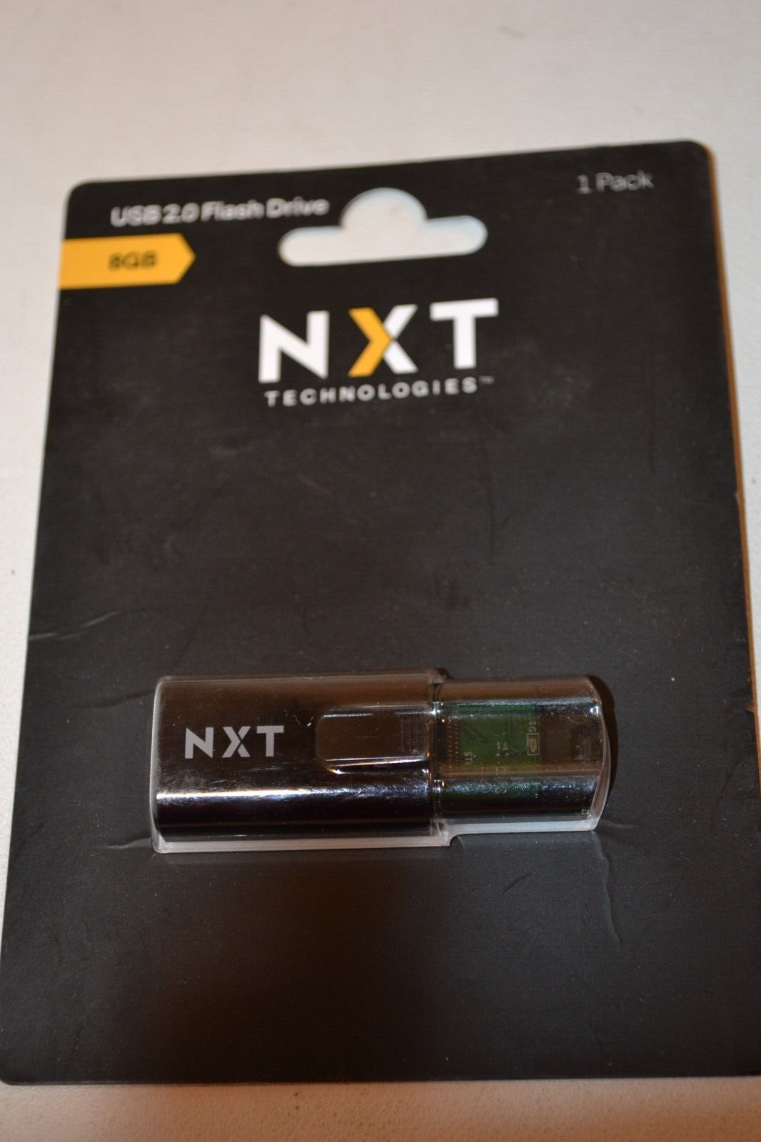 NXT Technologies 8 GB USB 2.0 Flash Drive NX61128