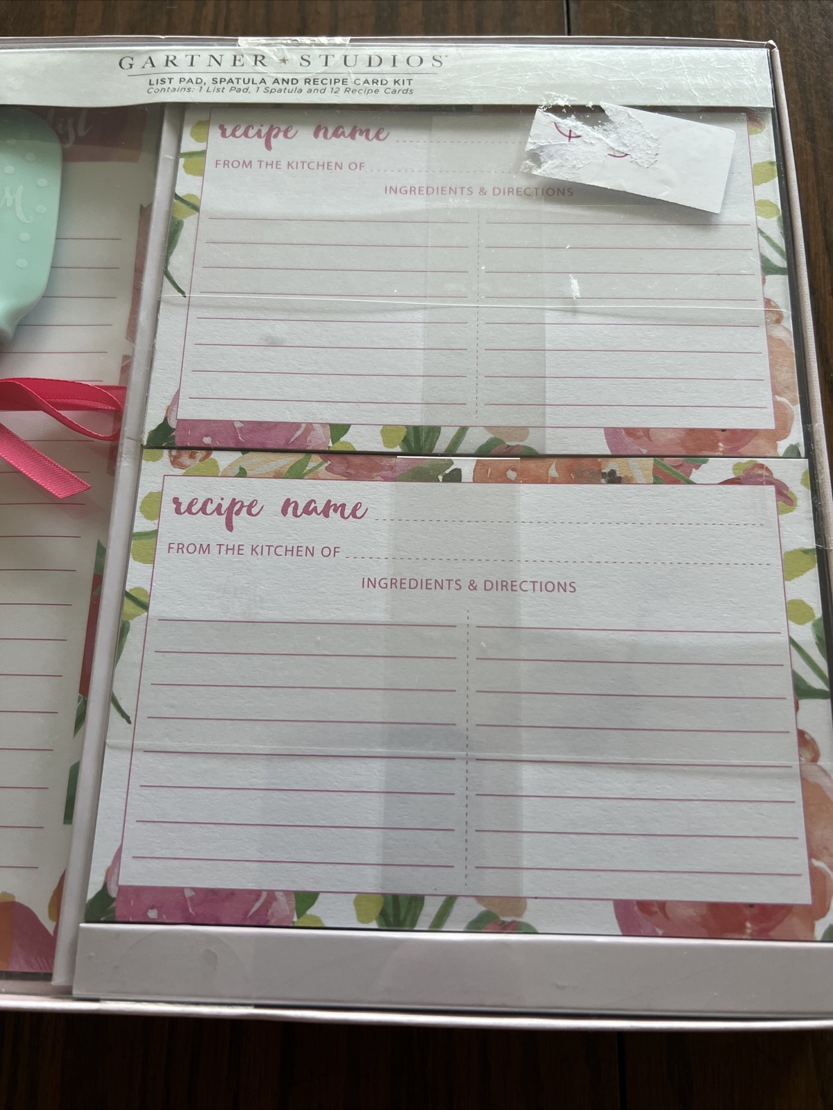 Gartner Studios List Pad, Green “yum” Spatula & Recipe Card Kit