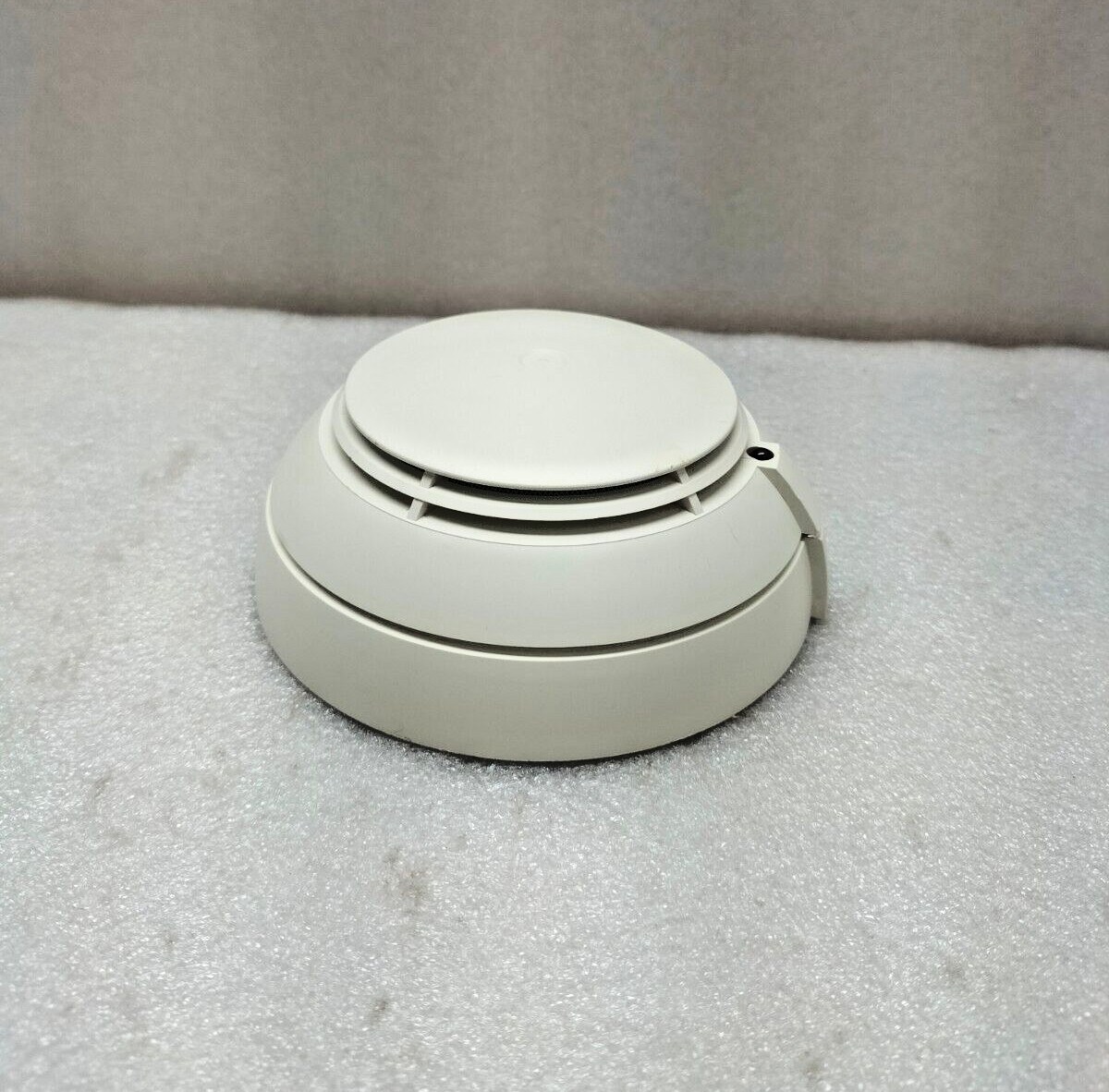 SIEMENS CERBERUS DO1152A OPTICAL SMOKE DETECTOR 486705GC