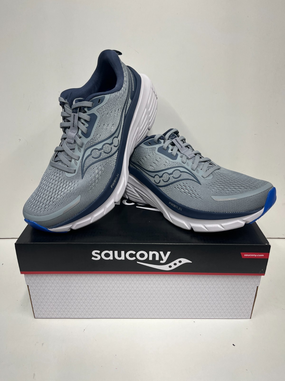 Saucony Guide 18 EXTRA WIDE -- Men's Running Shoes -- NEW