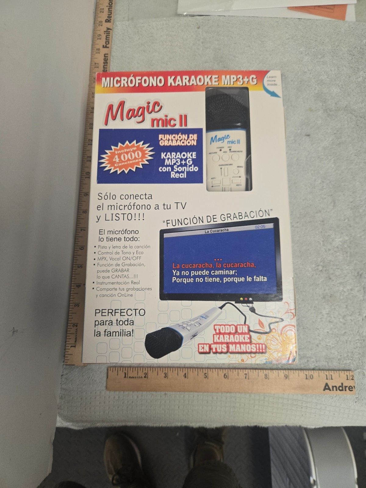 lot of 2, magic mic 2 II, karaoke MP3 + G, untested